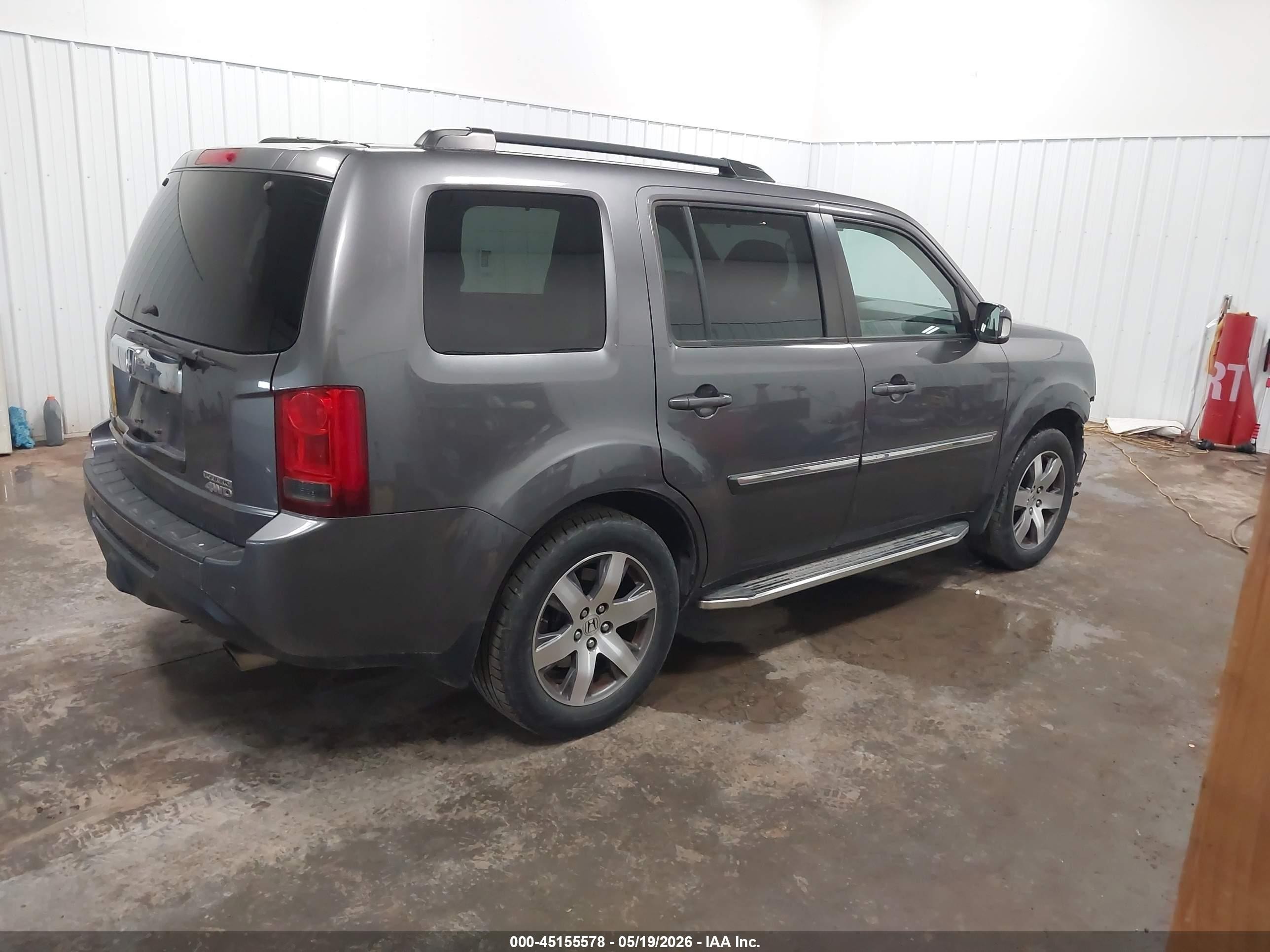 2014 Honda Pilot Touring Gray vin: 5FNYF4H98EB014328