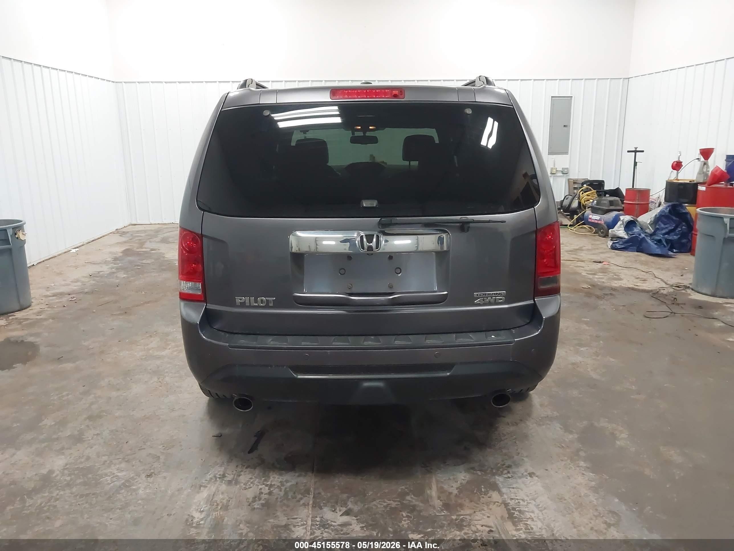 2014 Honda Pilot Touring Gray vin: 5FNYF4H98EB014328