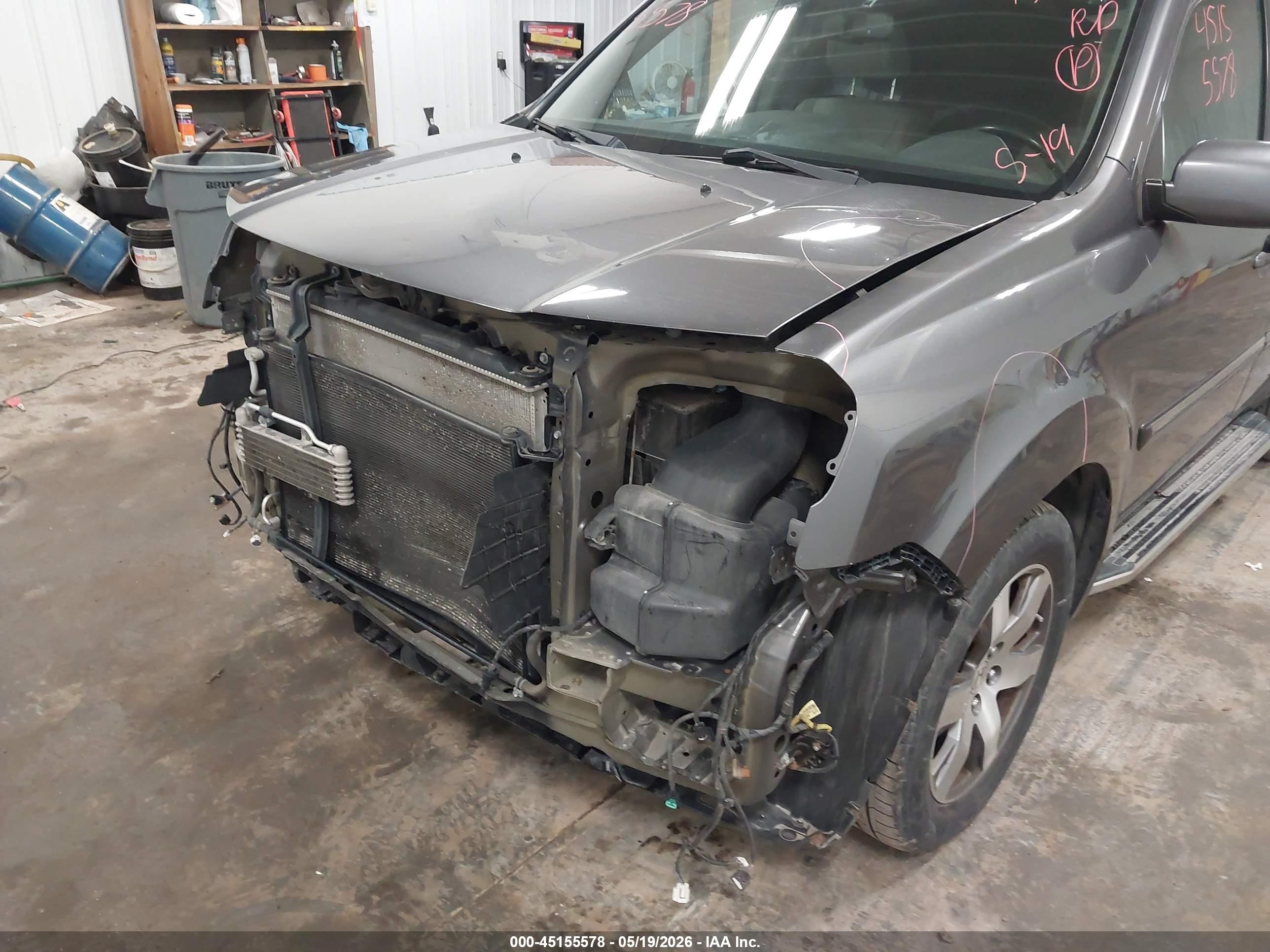 2014 Honda Pilot Touring Gray vin: 5FNYF4H98EB014328
