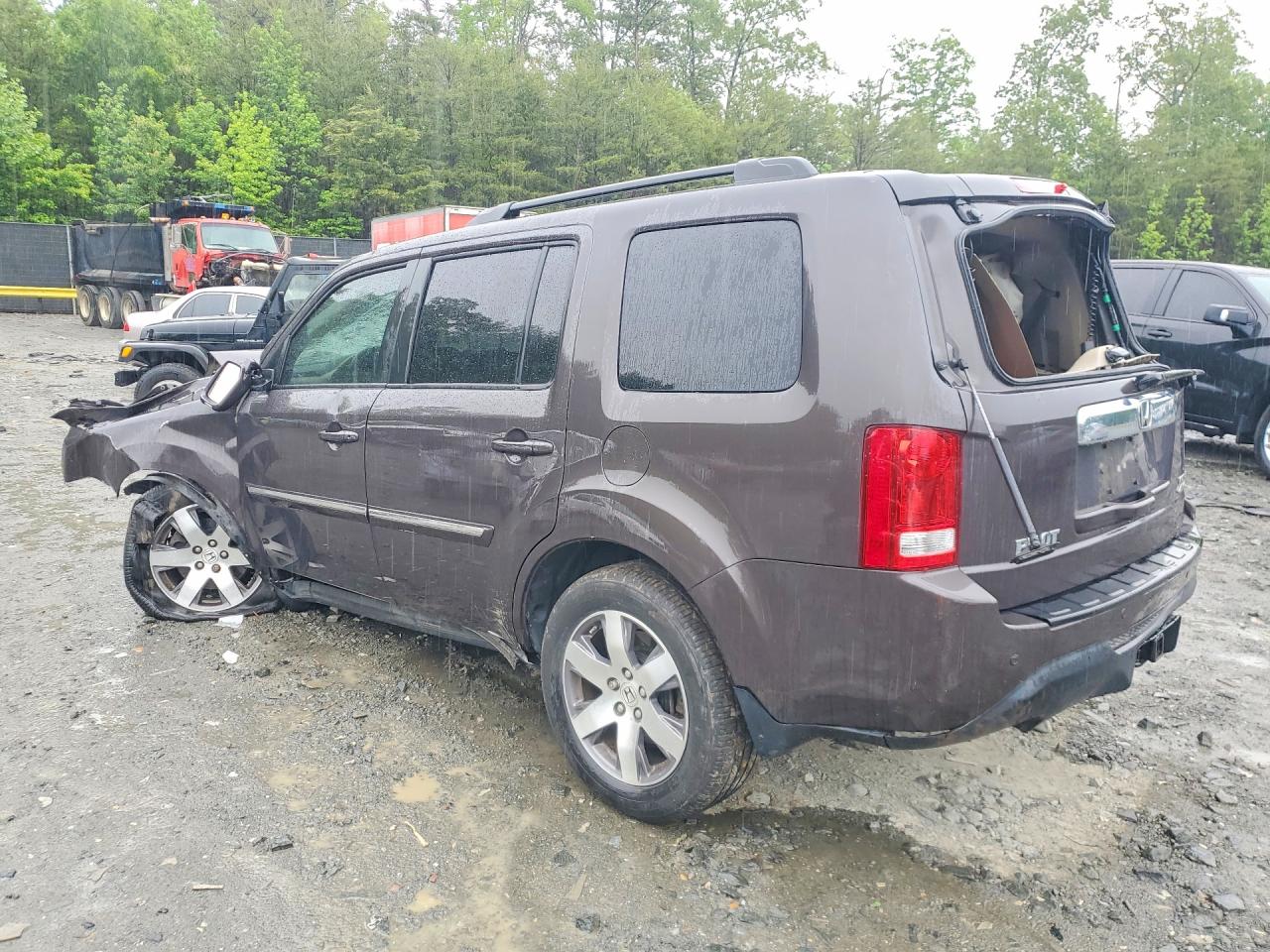 2014 Honda Pilot Touring Gray vin: 5FNYF4H98EB034126