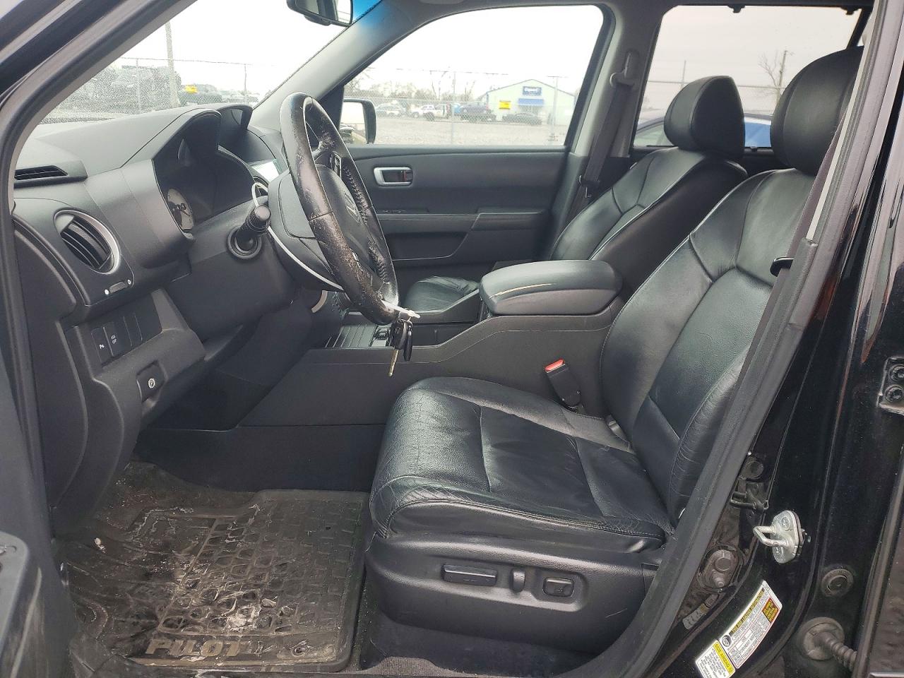 2011 Honda Pilot Touring Black vin: 5FNYF4H99BB020246