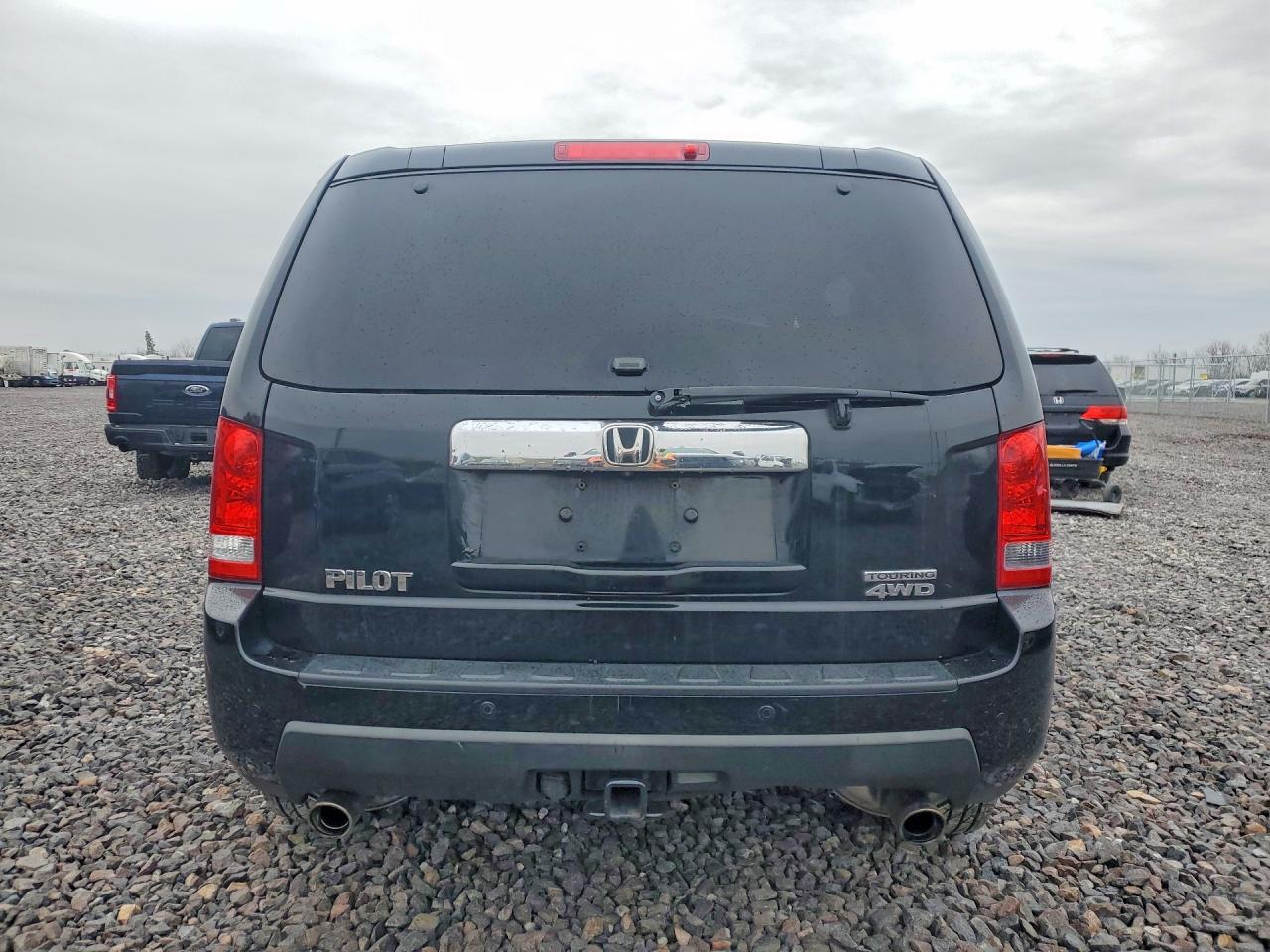 2011 Honda Pilot Touring Black vin: 5FNYF4H99BB020246