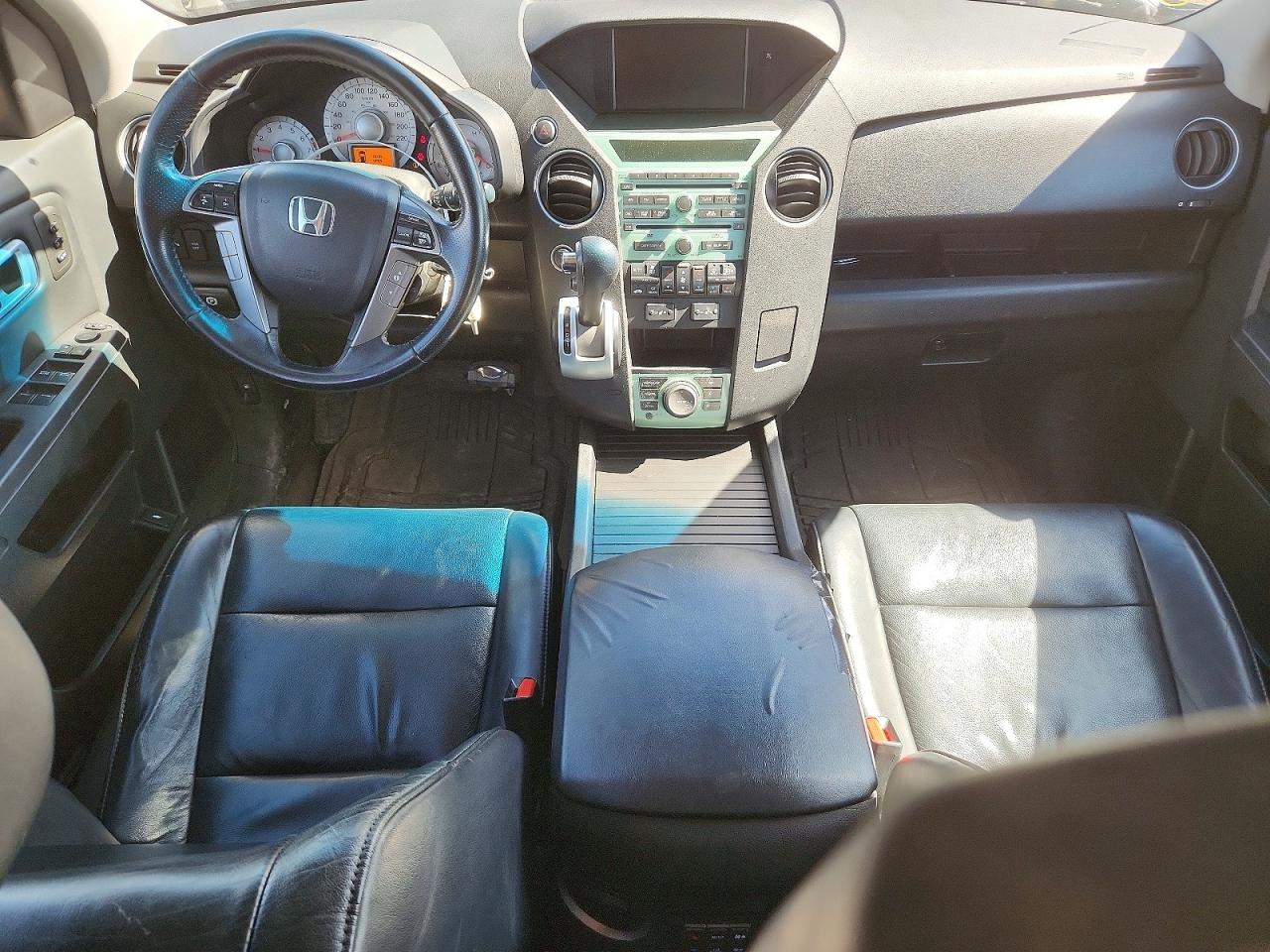 2011 Honda Pilot Touring Gray vin: 5FNYF4H99BB501162