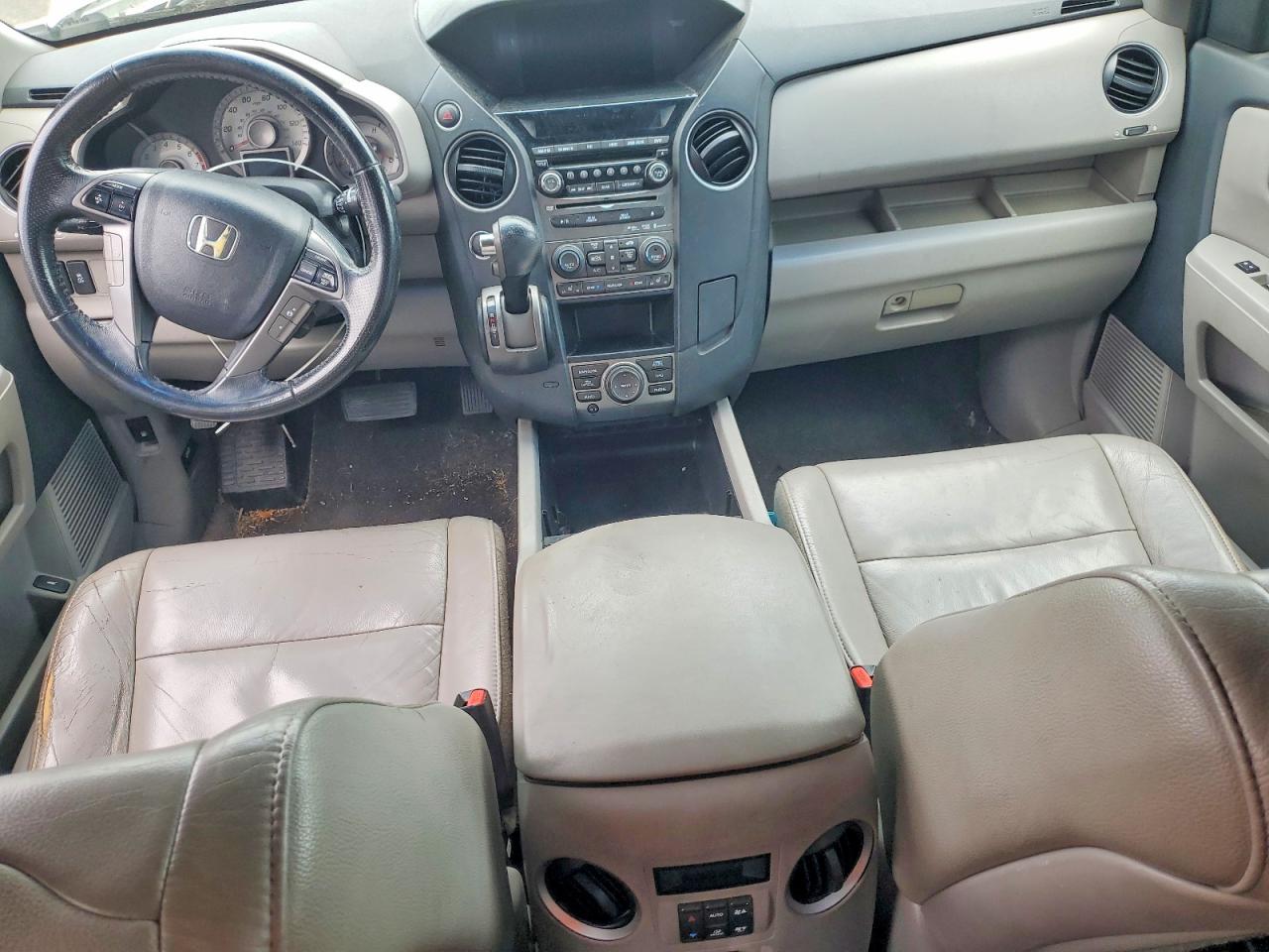 2012 Honda Pilot Touring White vin: 5FNYF4H99CB055256