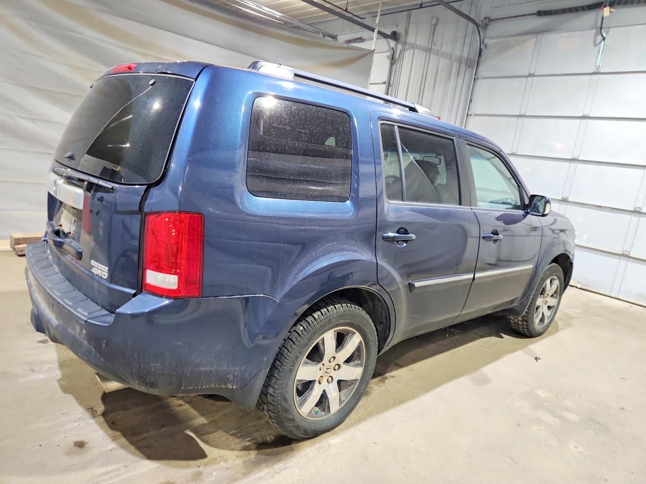 2012 Honda Pilot Touring Blue vin: 5FNYF4H99CB065222