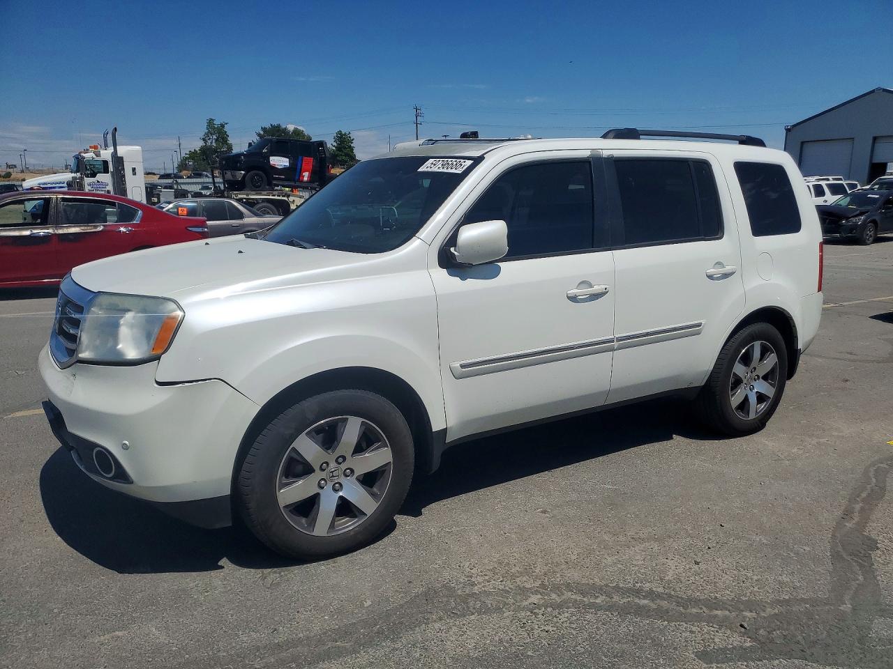 2013 Honda Pilot Touring White vin: 5FNYF4H99DB001179