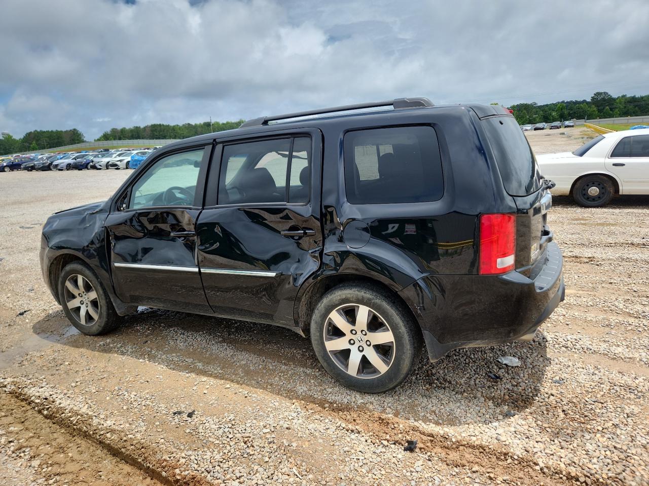 2013 Honda Pilot Touring Black vin: 5FNYF4H99DB008228
