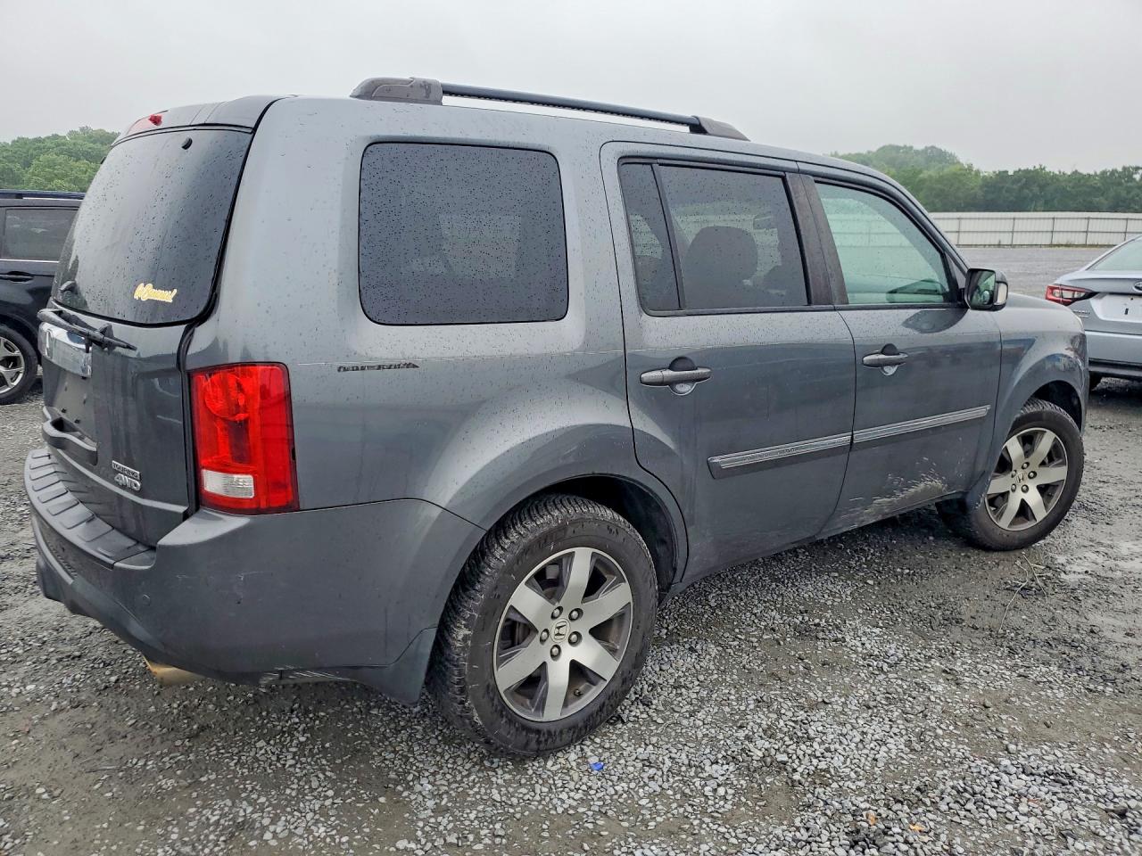 2013 Honda Pilot Touring Gray vin: 5FNYF4H99DB012893