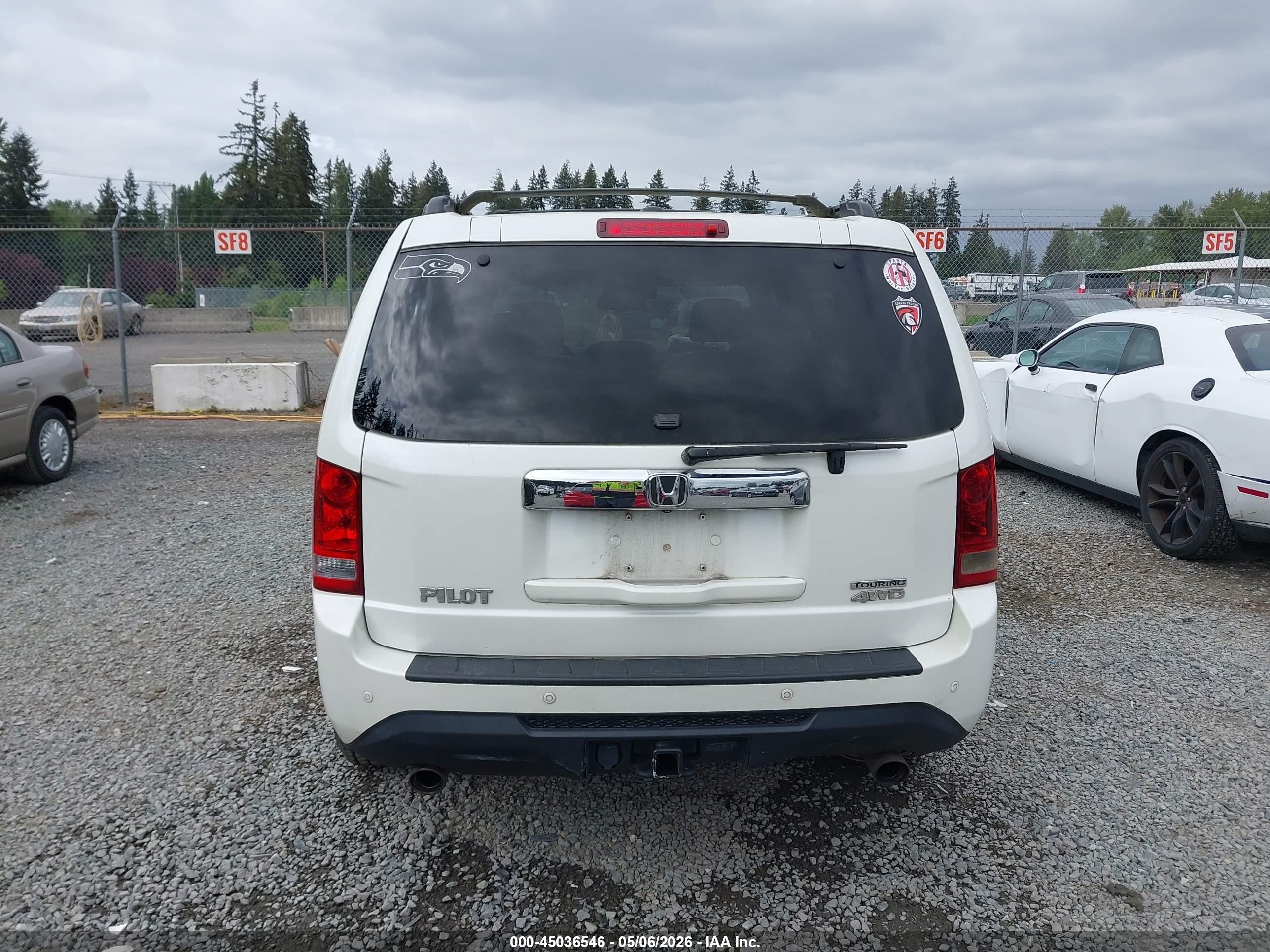 2013 Honda Pilot Touring White vin: 5FNYF4H99DB023408