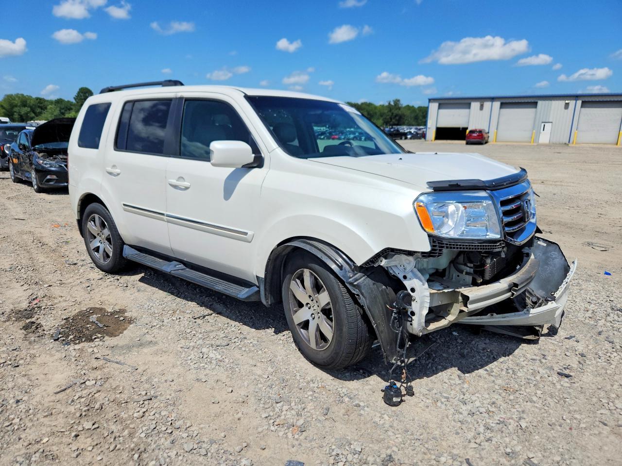 2013 Honda Pilot Touring White vin: 5FNYF4H99DB059714