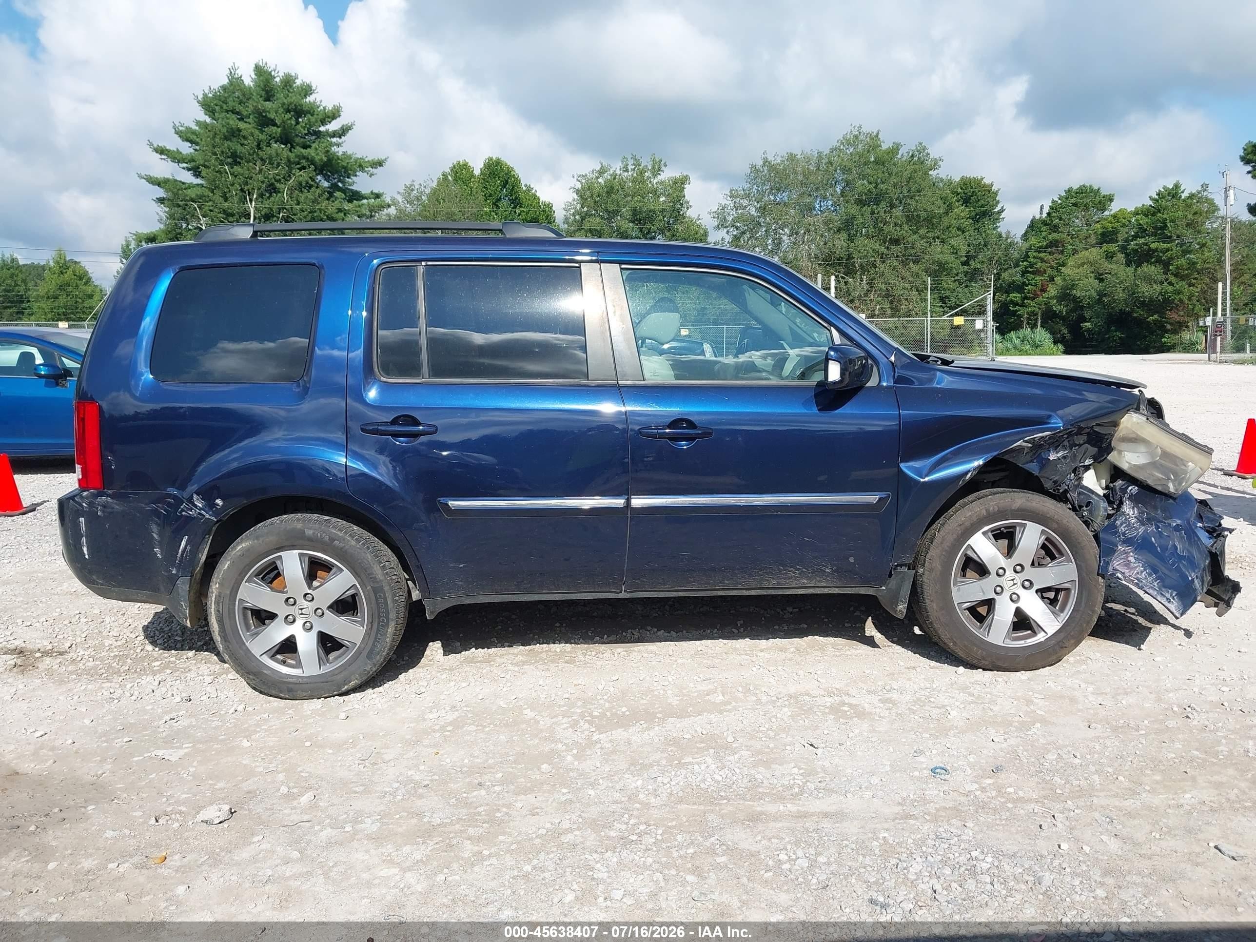 2013 Honda Pilot Touring Blue vin: 5FNYF4H99DB063424