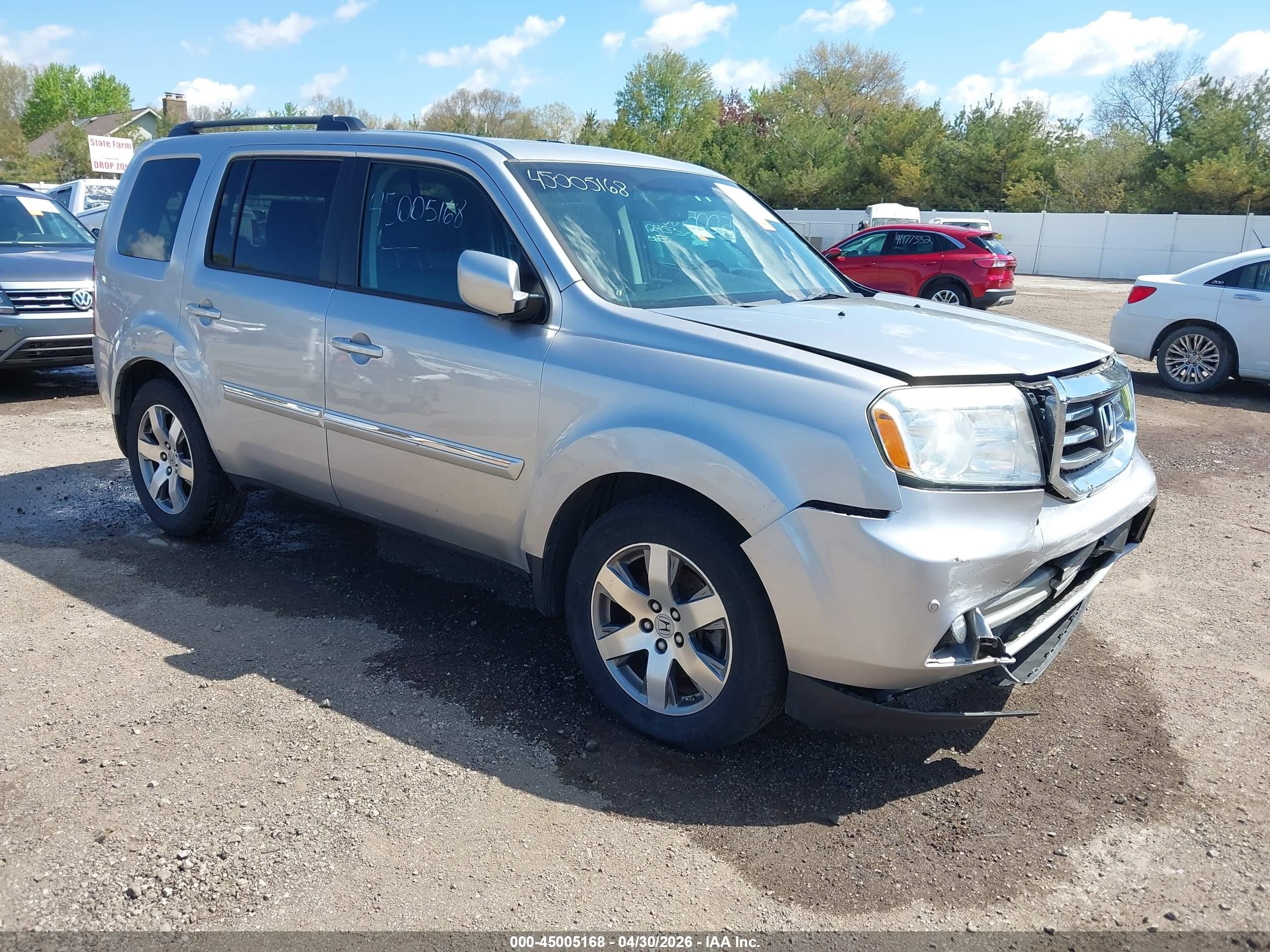 2014 Honda Pilot Touring Silver vin: 5FNYF4H99EB020722