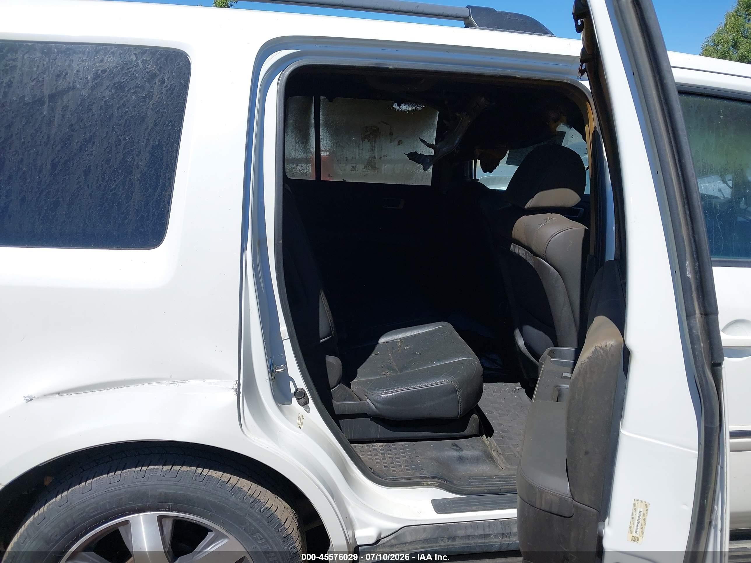 2014 Honda Pilot Touring White vin: 5FNYF4H99EB044616