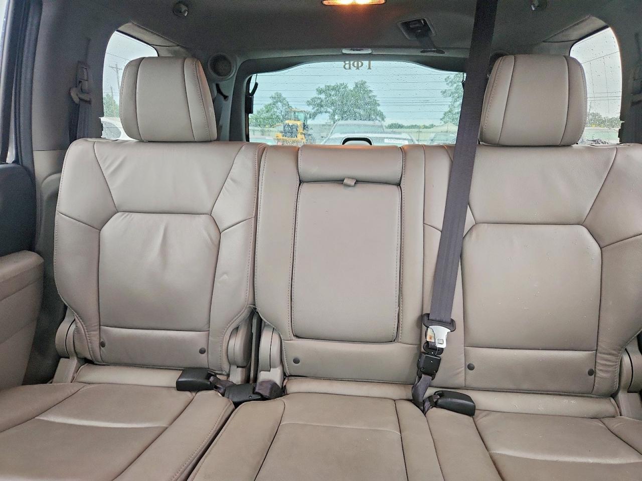 2015 Honda Pilot Touring Gray vin: 5FNYF4H99FB004067