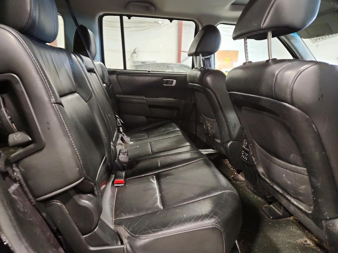 2015 Honda Pilot Touring Black vin: 5FNYF4H99FB026859