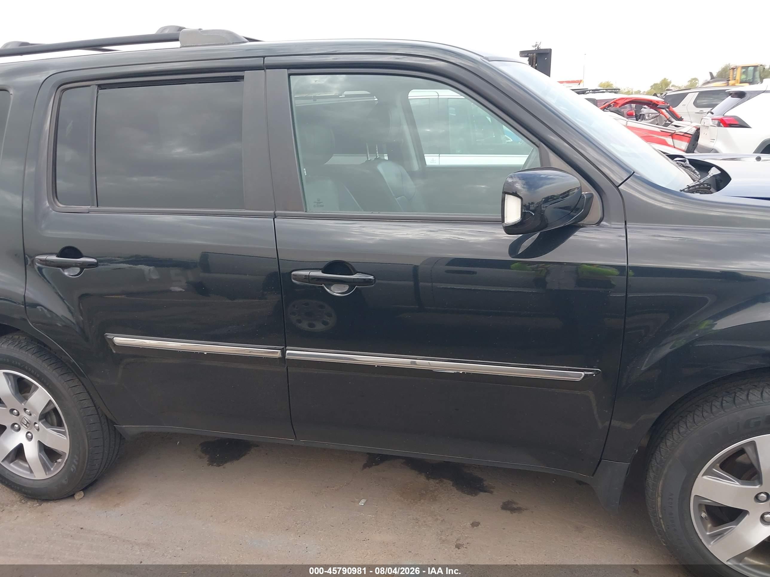 2015 Honda Pilot Touring Black vin: 5FNYF4H99FB031348