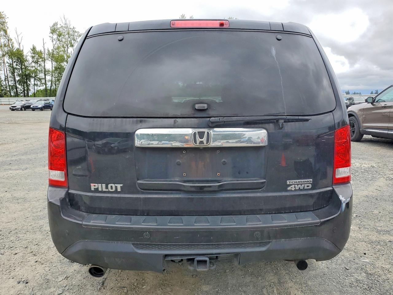 2015 Honda Pilot Touring Black vin: 5FNYF4H99FB052300
