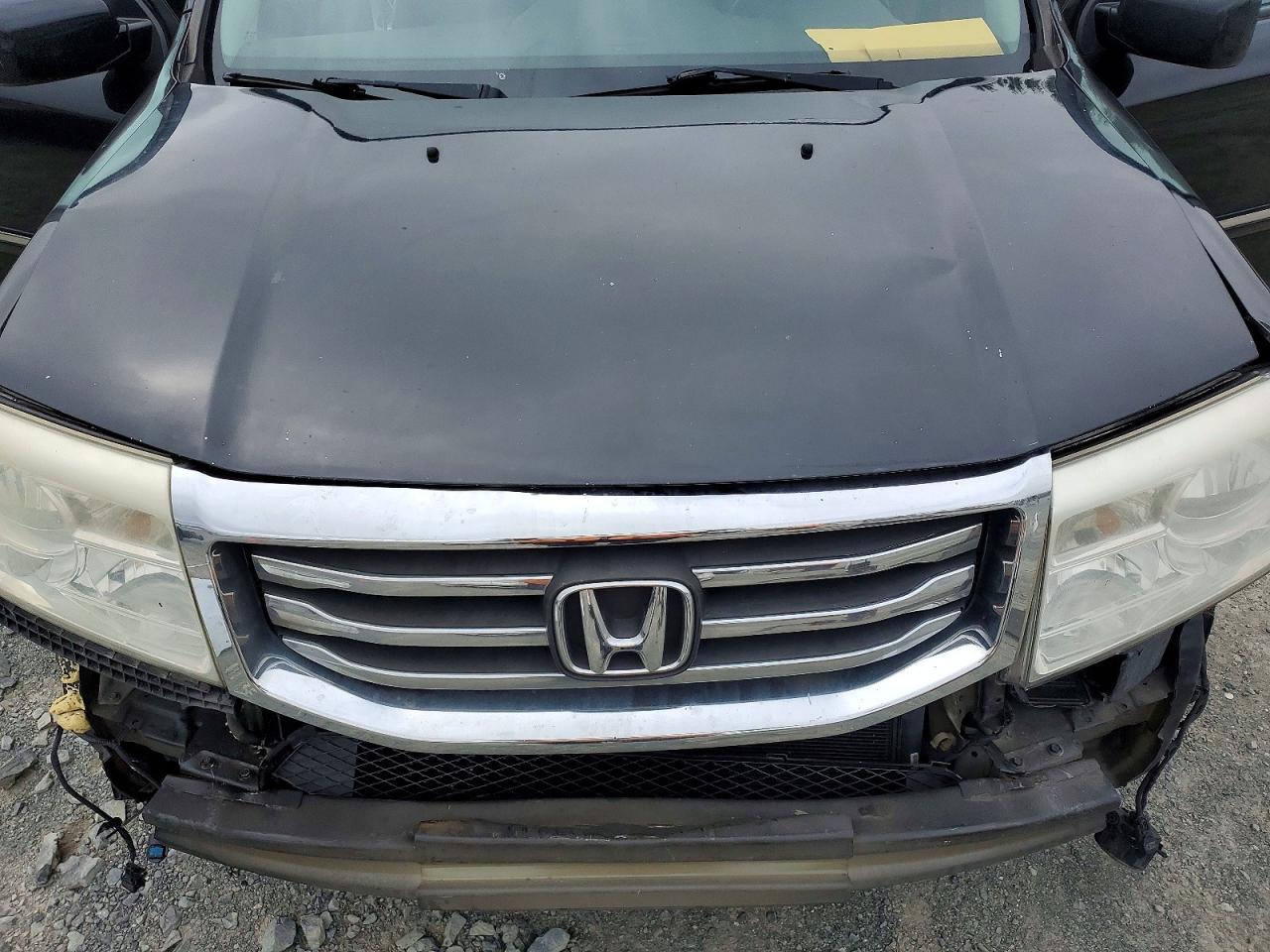 2015 Honda Pilot Touring Black vin: 5FNYF4H99FB052300