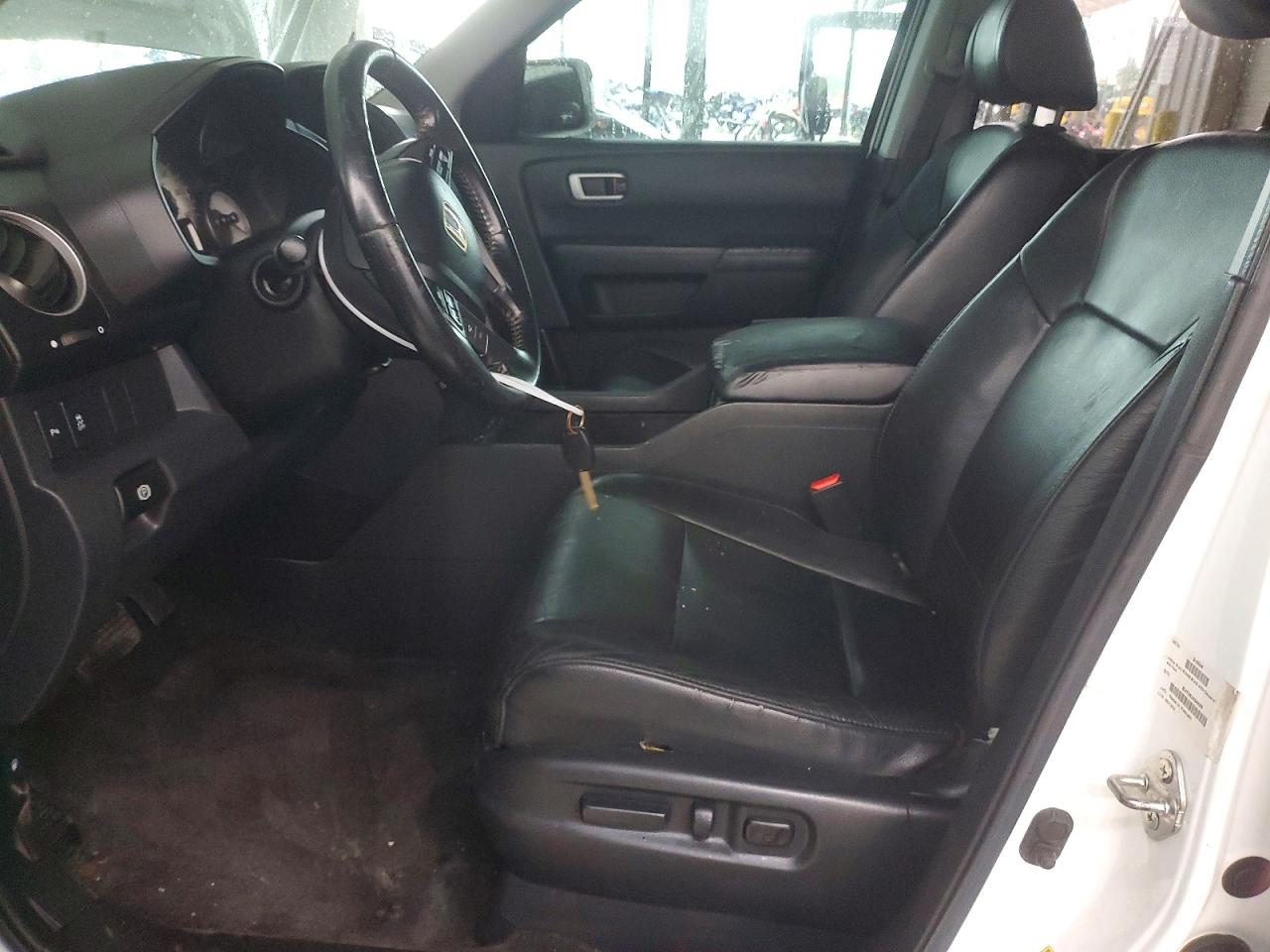 2012 Honda Pilot Touring Белый vin: 5FNYF4H9XCB011086