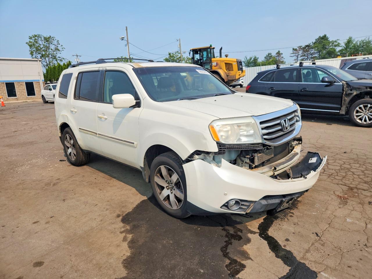 2013 Honda Pilot Touring White vin: 5FNYF4H9XDB020002