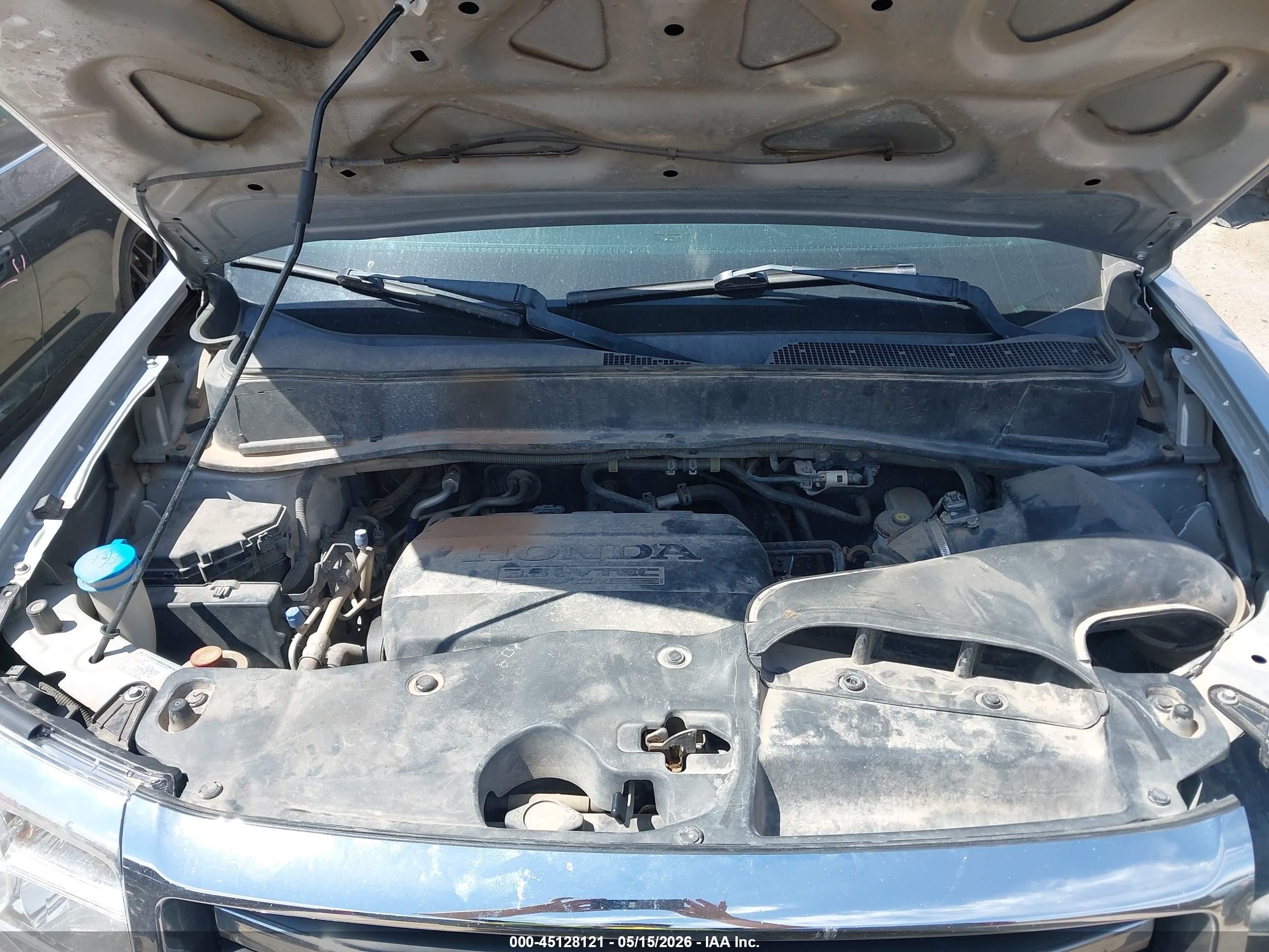 2013 Honda Pilot Touring Silver vin: 5FNYF4H9XDB039651