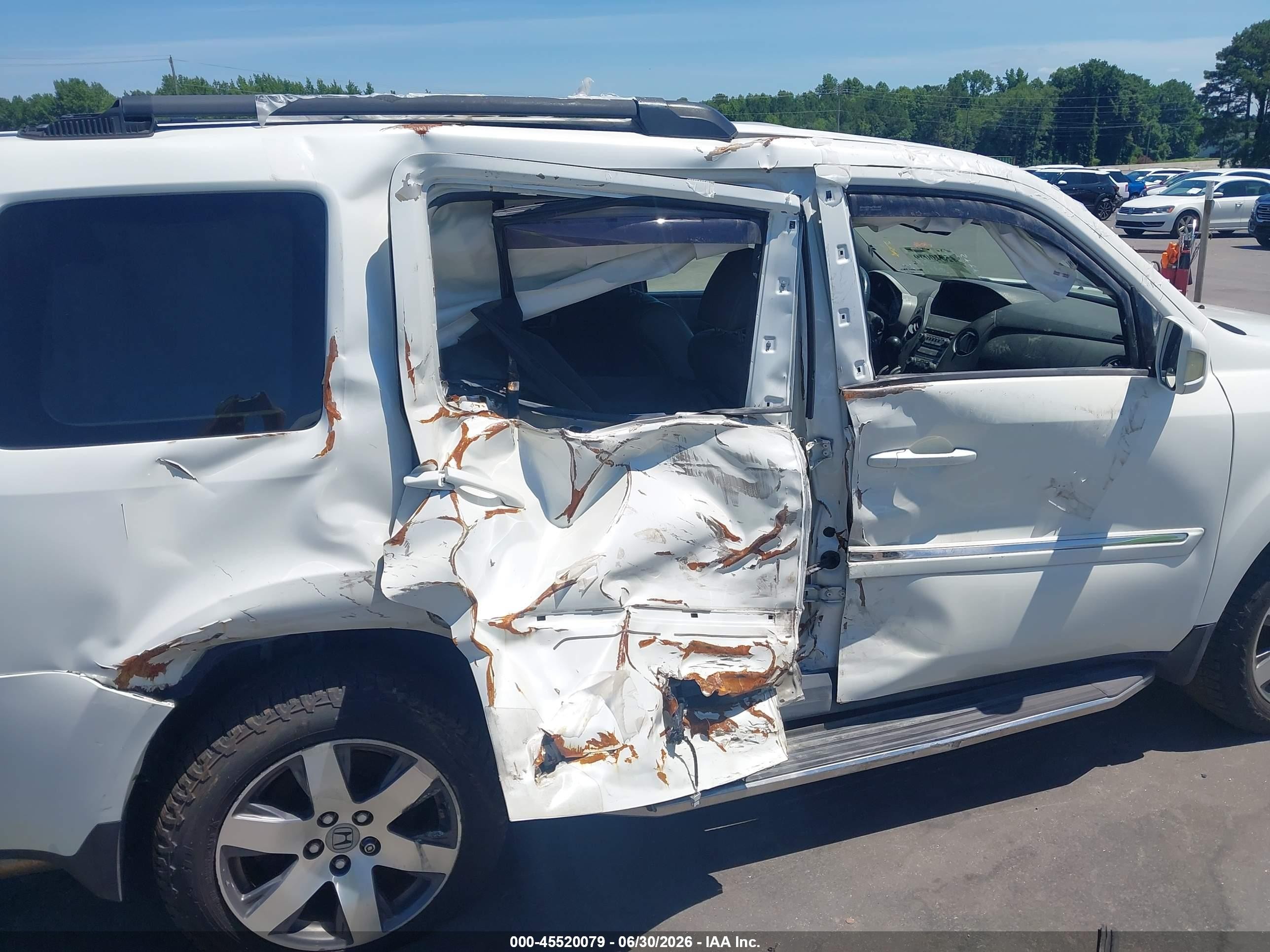 2013 Honda Pilot Touring Белый vin: 5FNYF4H9XDB049242