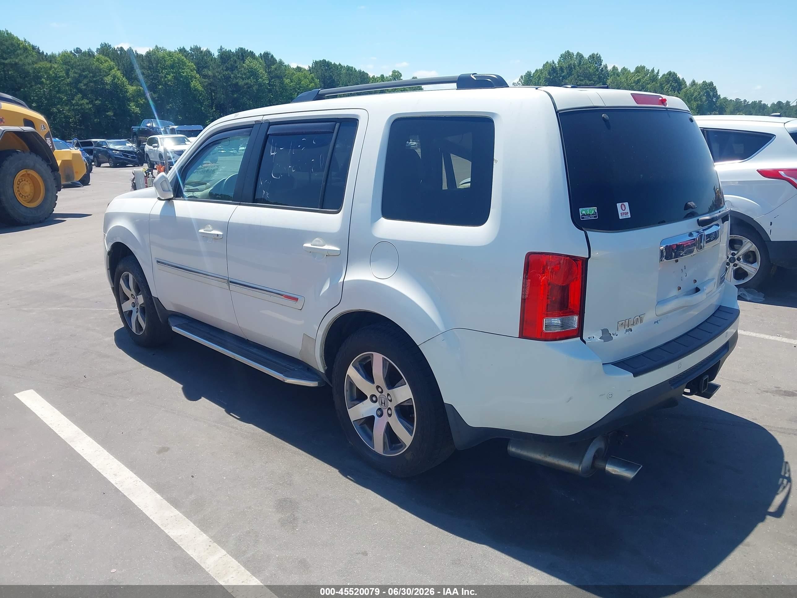2013 Honda Pilot Touring Белый vin: 5FNYF4H9XDB049242