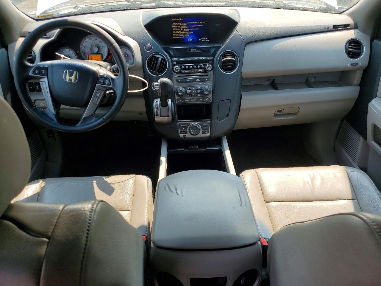2013 Honda Pilot Touring Silver vin: 5FNYF4H9XDB070592