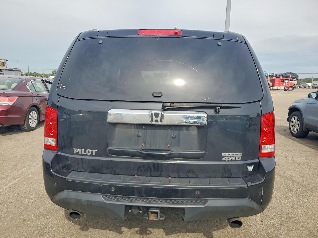 2015 Honda Pilot Touring Black vin: 5FNYF4H9XFB038910