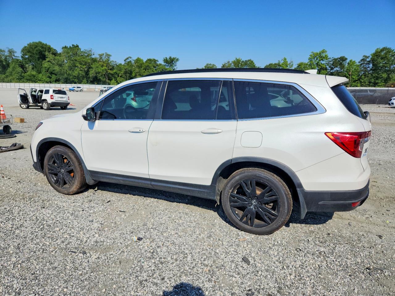 2022 Honda Pilot Se Белый vin: 5FNYF5H22NB027908