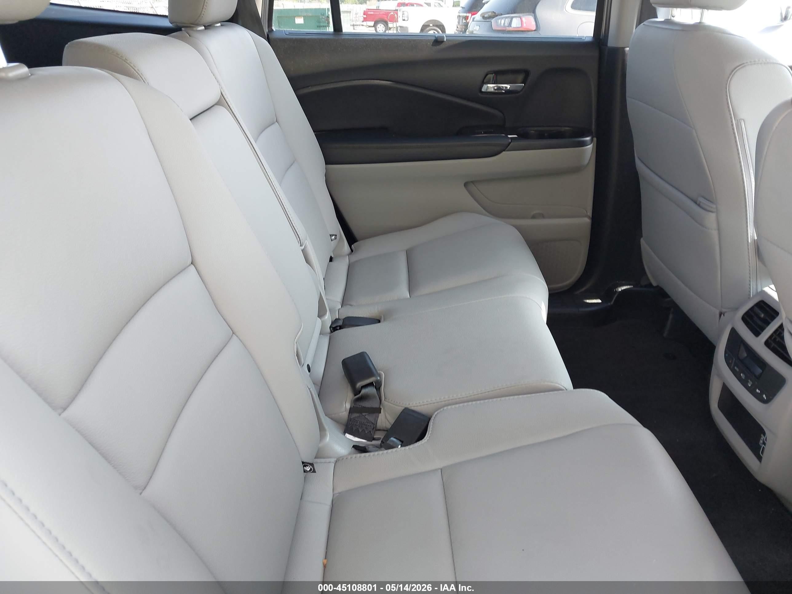 2021 Honda Pilot 2wd Special Edition Серебряный vin: 5FNYF5H27MB042418