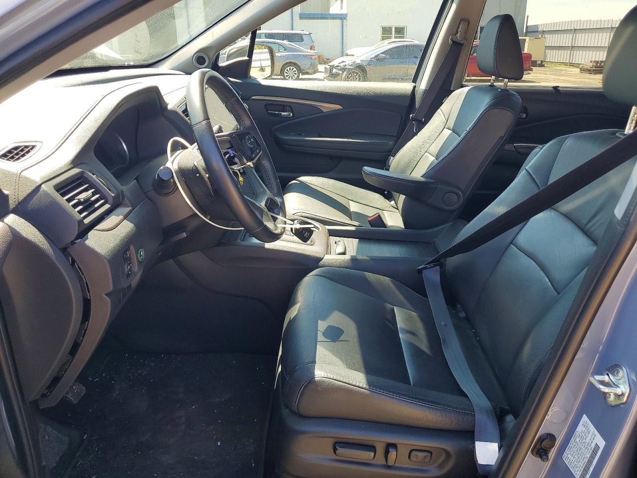 2022 Honda Pilot Se Gray vin: 5FNYF5H29NB027159