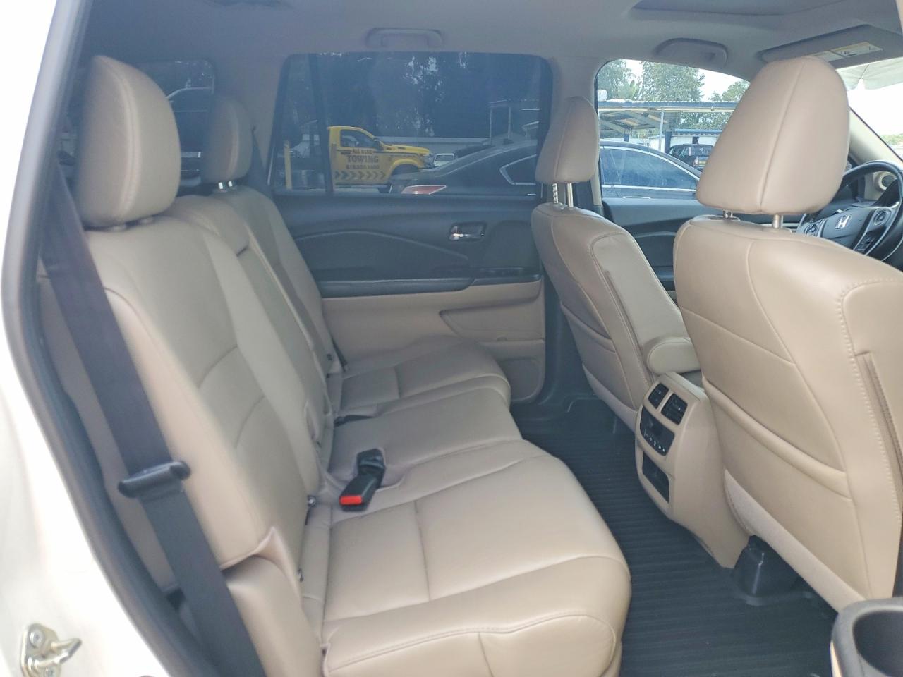 2018 Honda Pilot Exl White vin: 5FNYF5H52JB022955