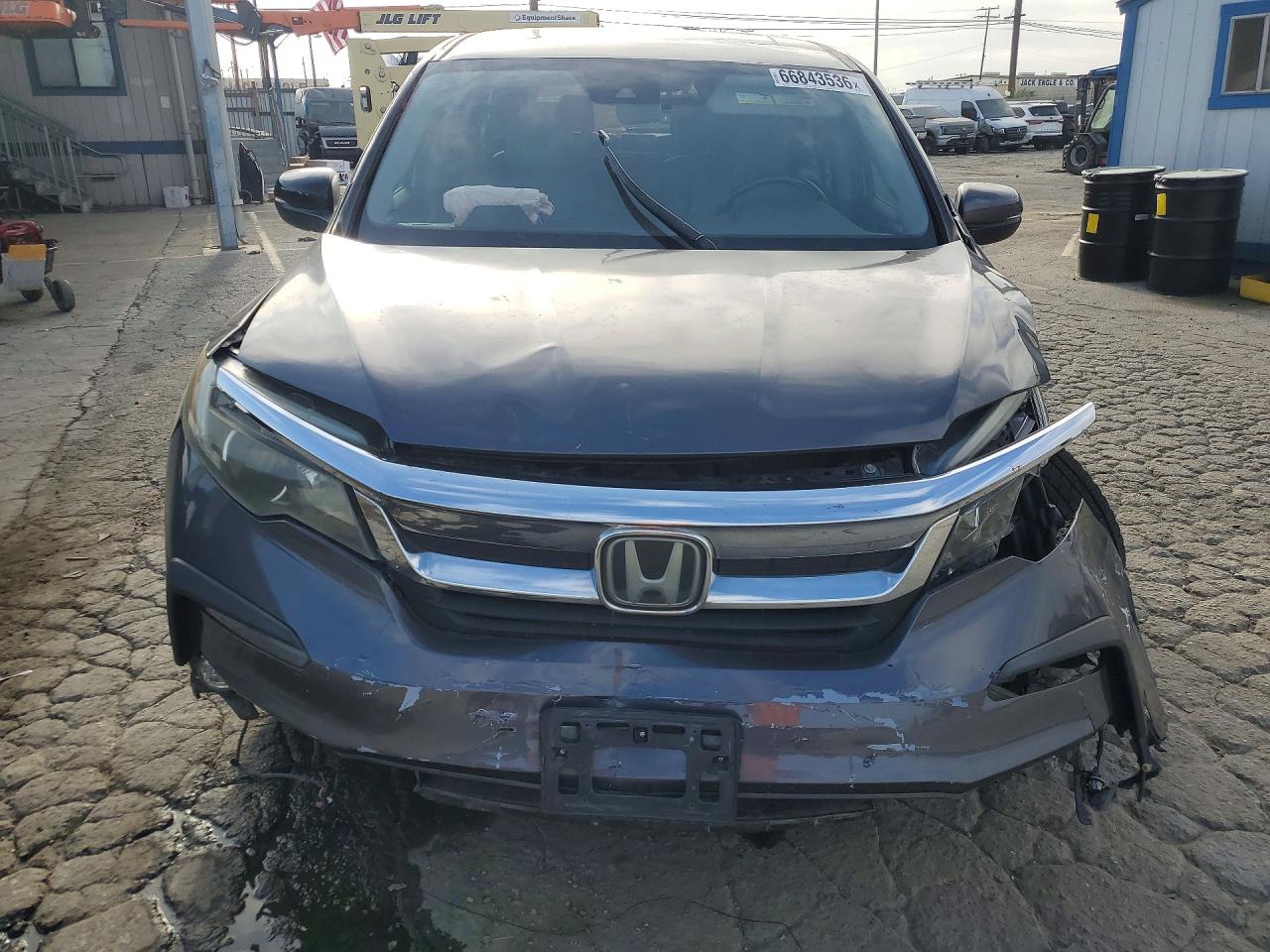 2019 Honda Pilot Exl Gray vin: 5FNYF5H54KB036938