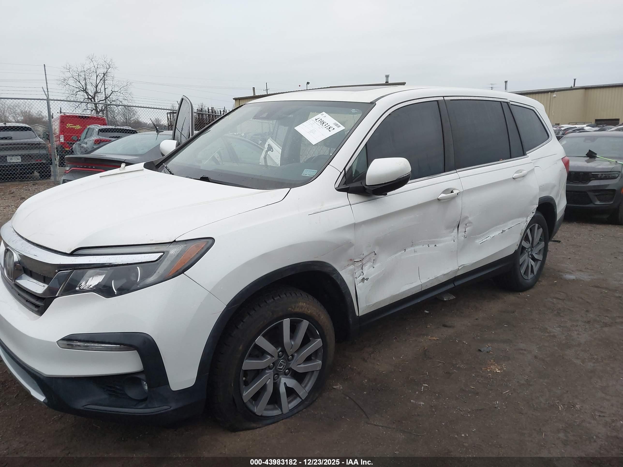 2019 Honda Pilot Ex-l White vin: 5FNYF5H58KB033864