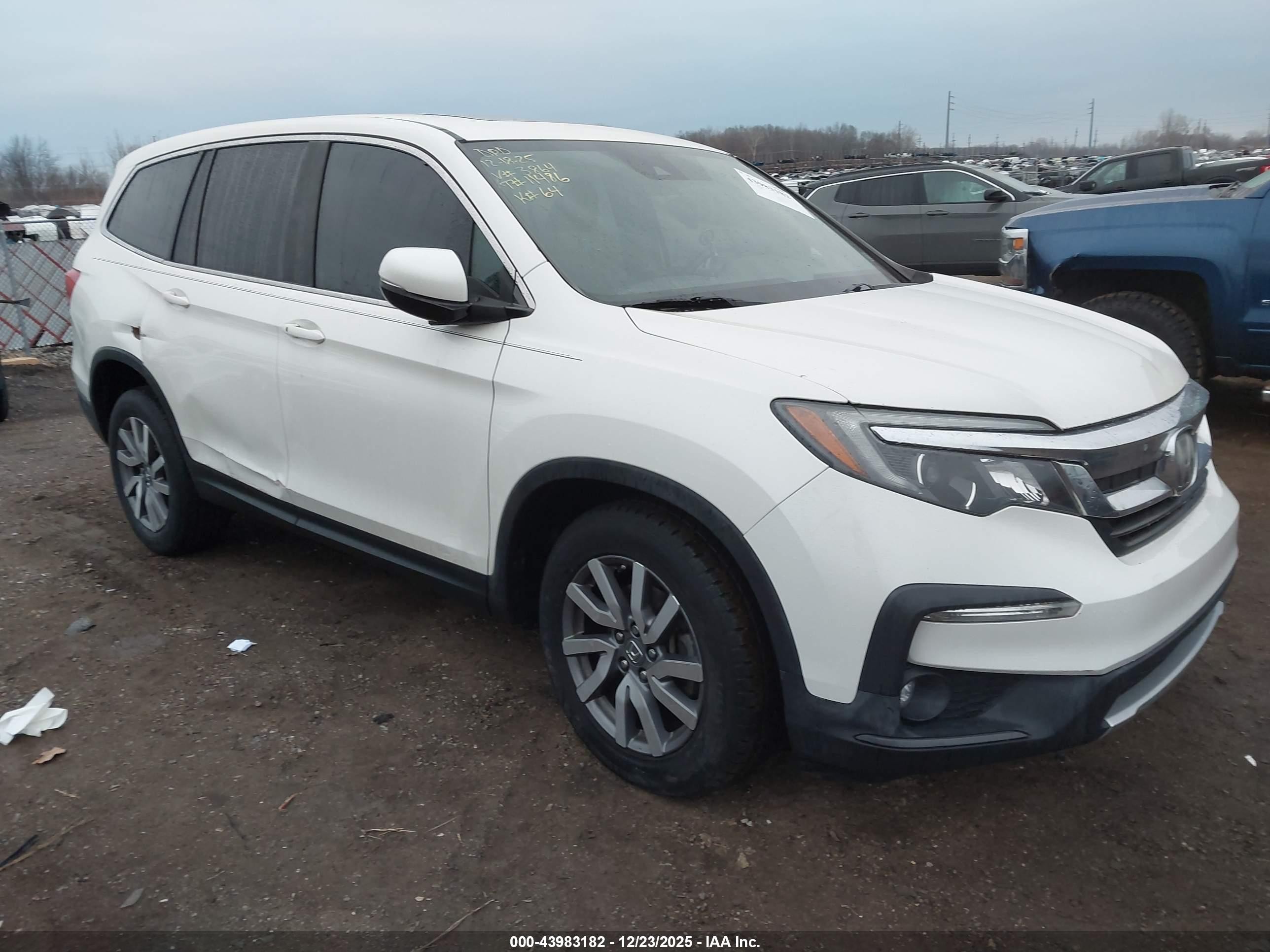 2019 Honda Pilot Ex-l White vin: 5FNYF5H58KB033864