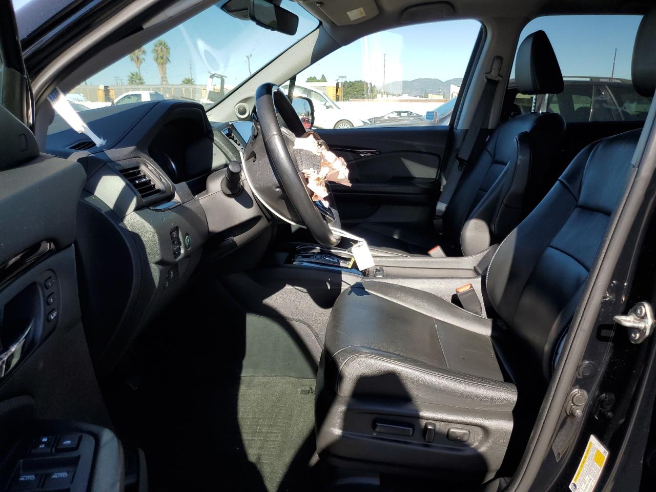 2019 Honda Pilot Touring Black vin: 5FNYF5H68KB036515