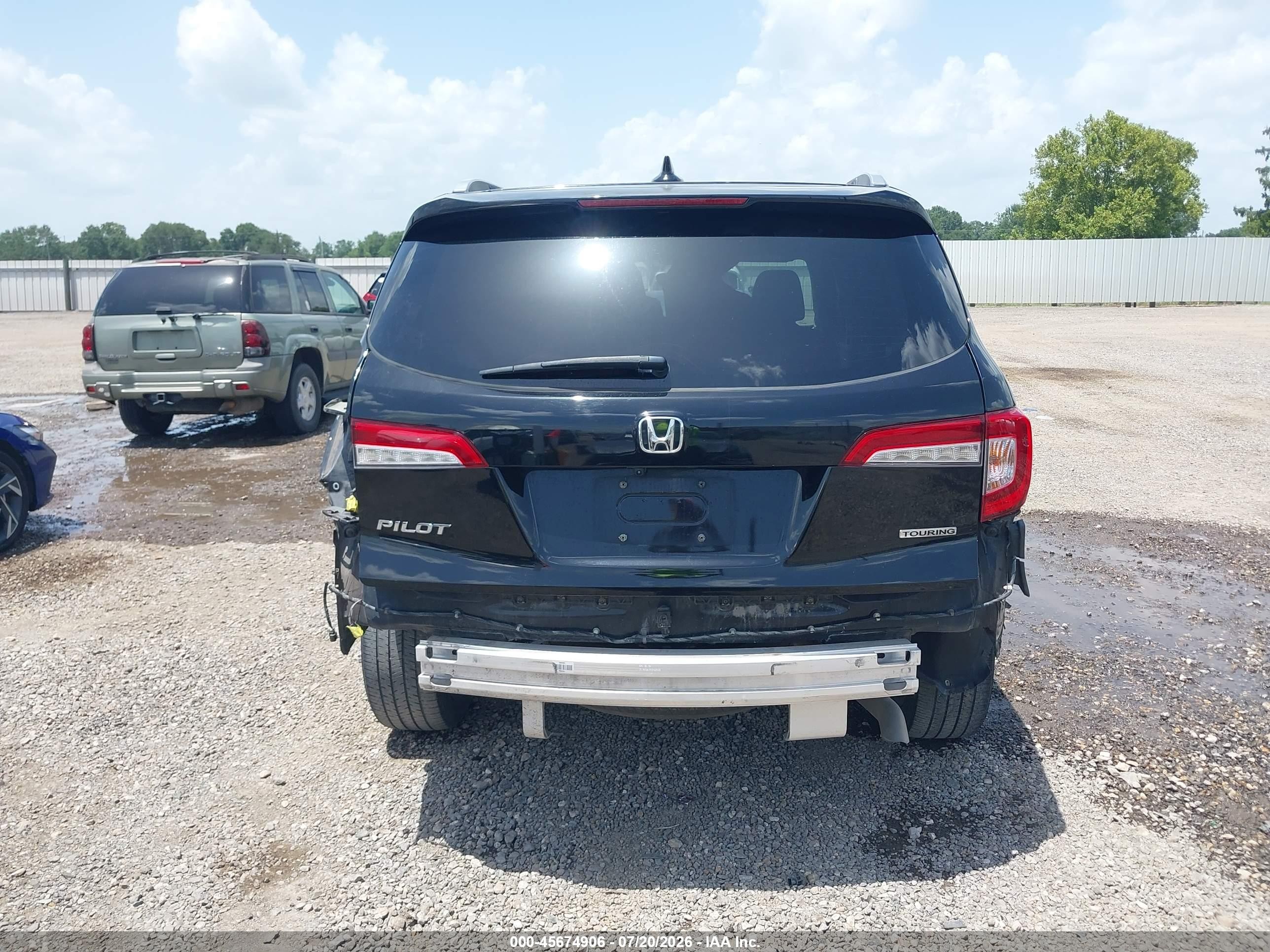 2019 Honda Pilot Touring Черный vin: 5FNYF5H99KB014257