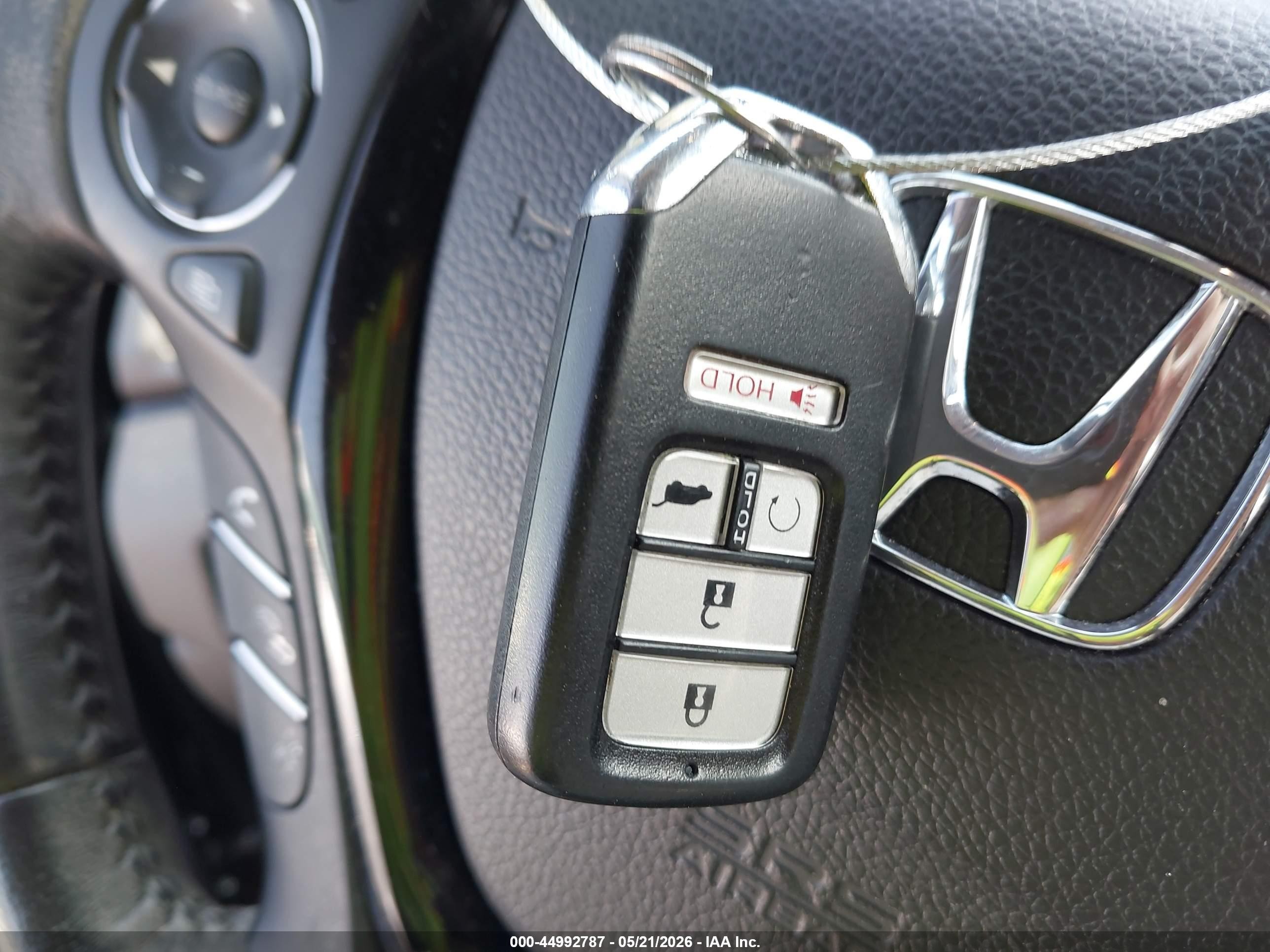 2017 Honda Pilot Elite Черный vin: 5FNYF6H01HB089244