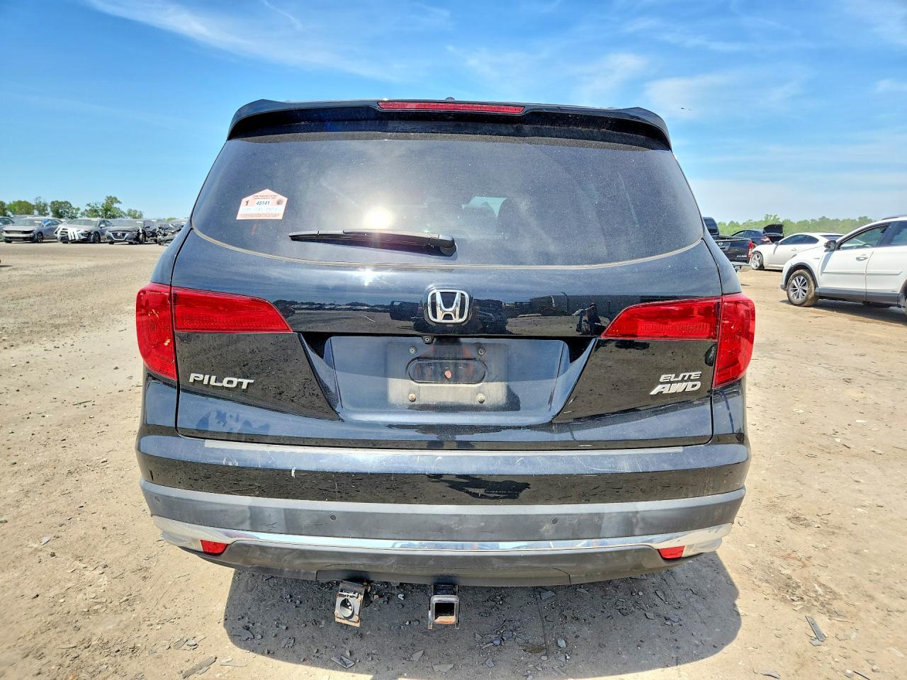 2017 Honda Pilot Elite Black vin: 5FNYF6H01HB105362
