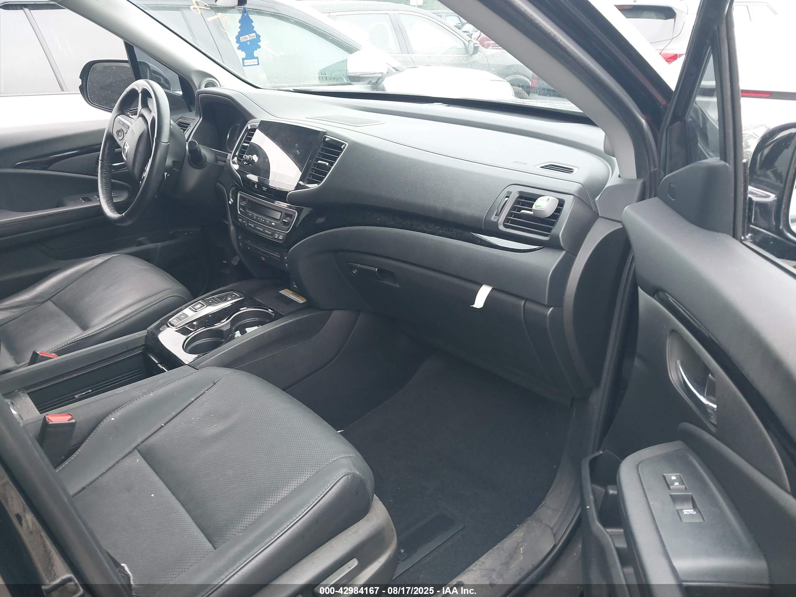 2021 Honda Pilot Awd Elite Black vin: 5FNYF6H01MB036750