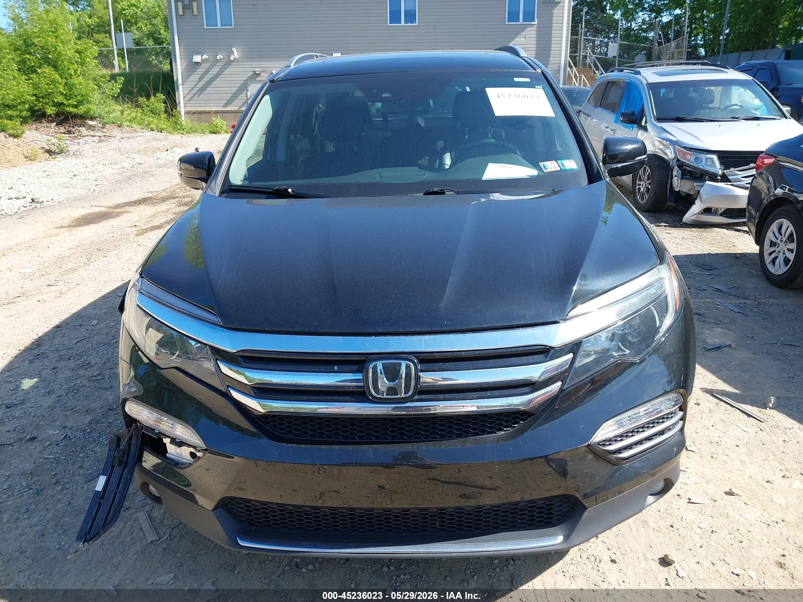 2017 Honda Pilot Elite Black vin: 5FNYF6H03HB097085