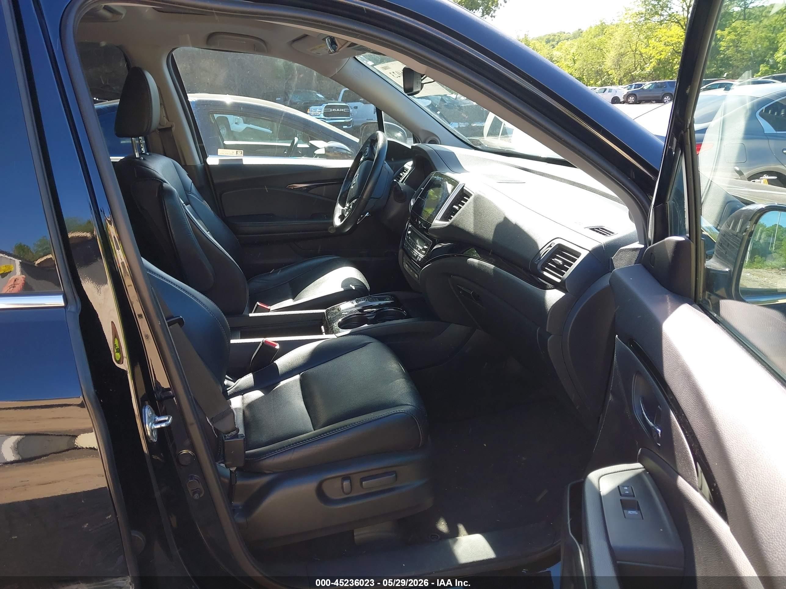 2017 Honda Pilot Elite Black vin: 5FNYF6H03HB097085