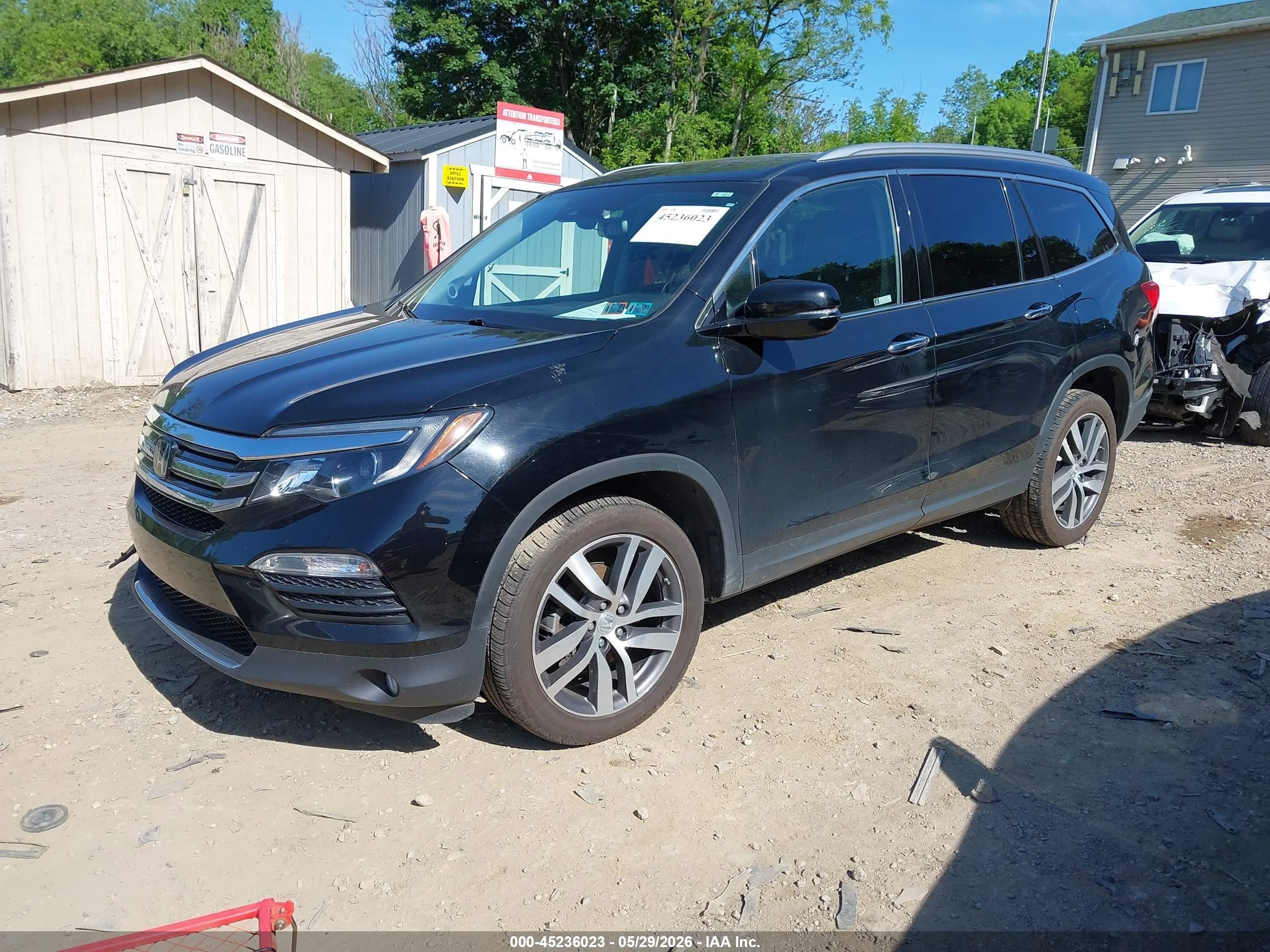 2017 Honda Pilot Elite Black vin: 5FNYF6H03HB097085