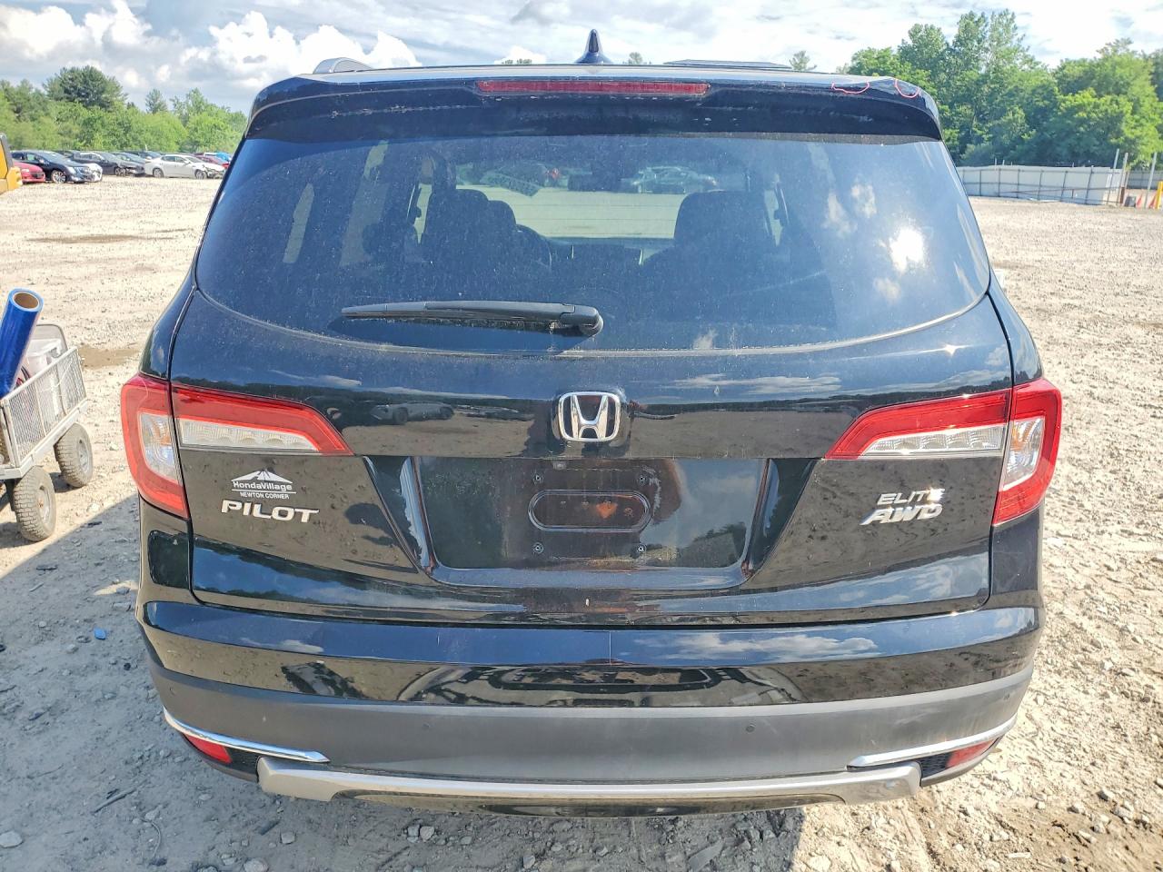 2019 Honda Pilot Elite Black vin: 5FNYF6H09KB015898