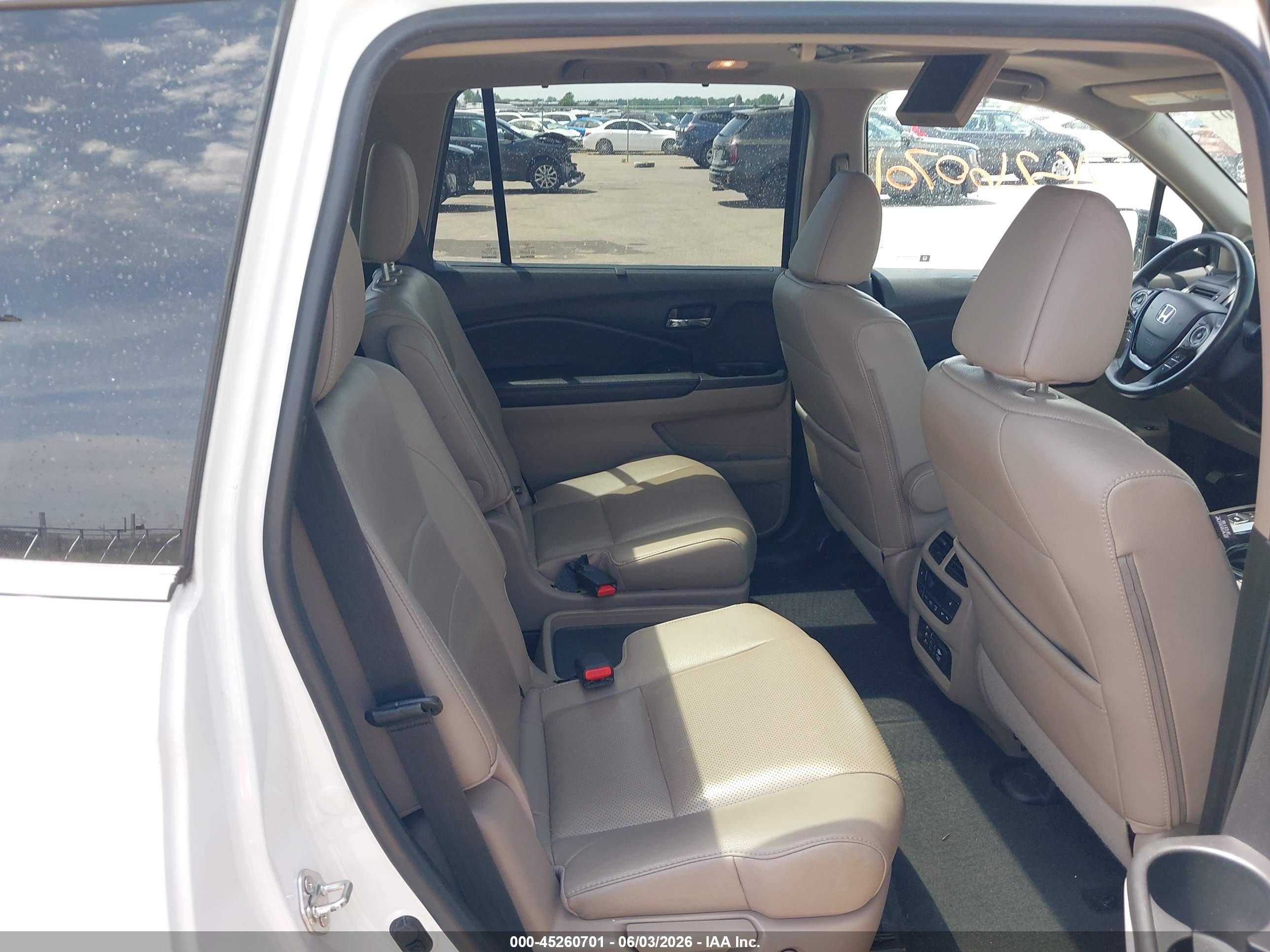 2017 Honda Pilot Elite White vin: 5FNYF6H0XHB050345