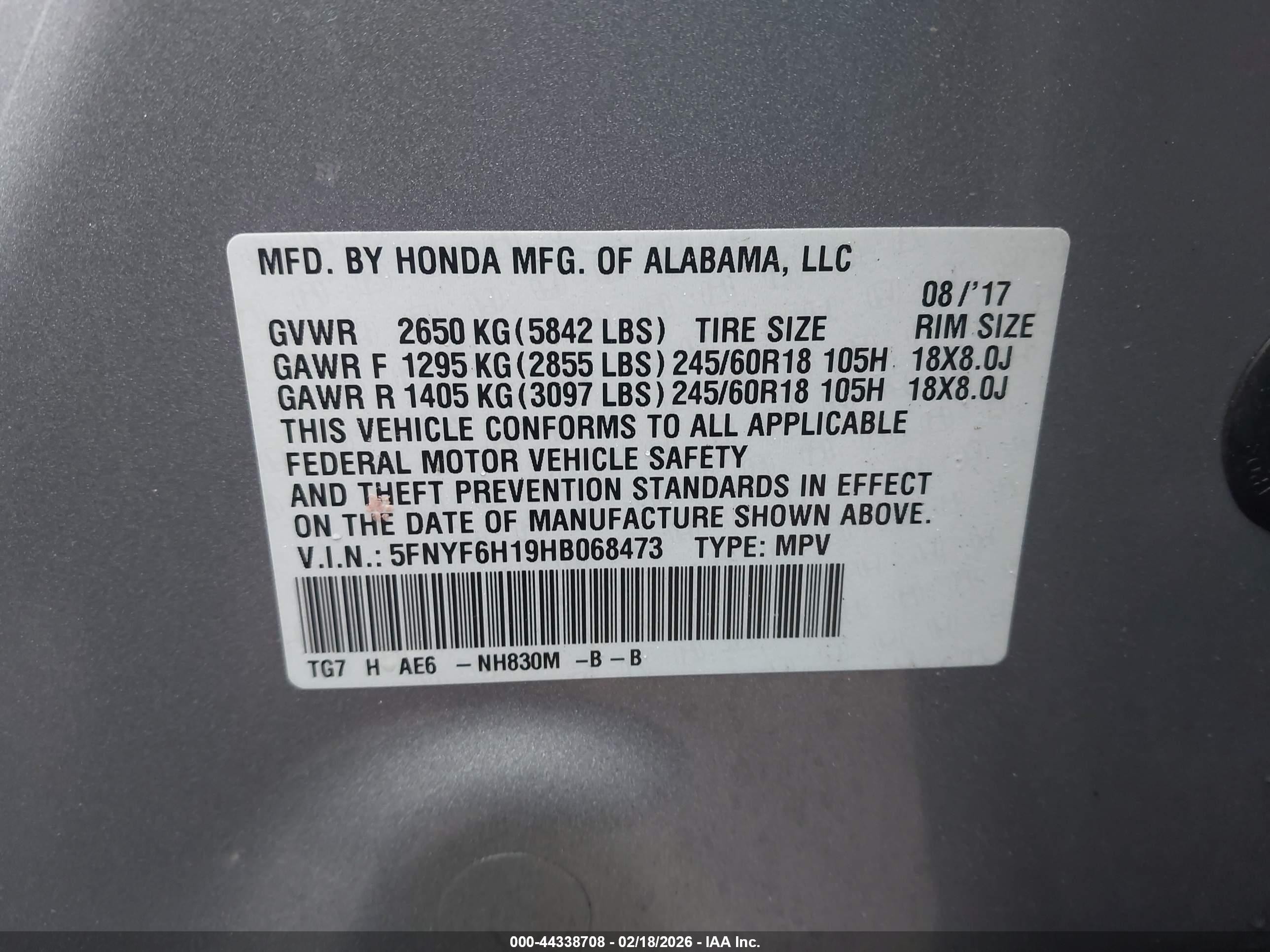 2017 Honda Pilot Lx Silver vin: 5FNYF6H19HB068473