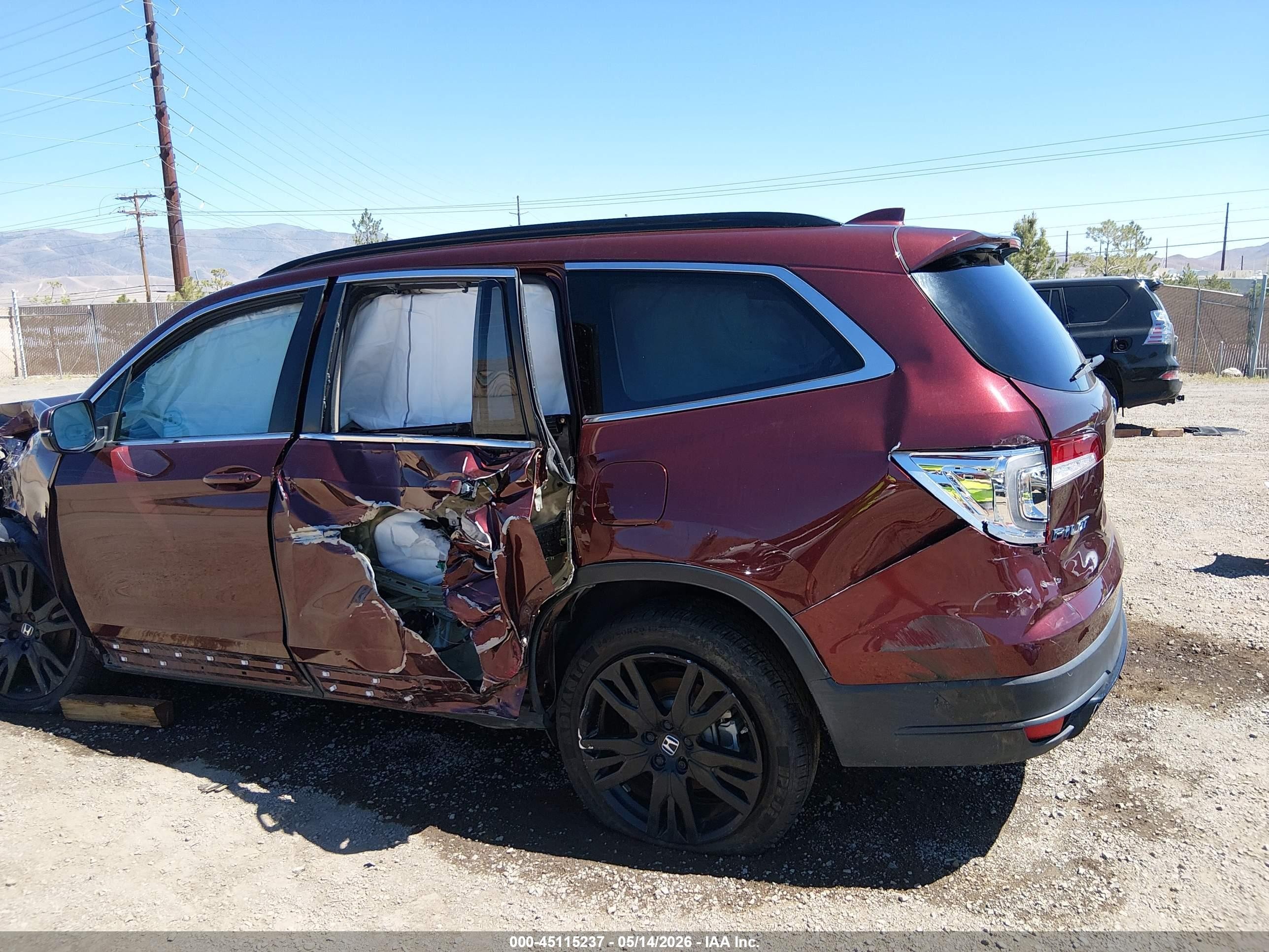 2022 Honda Pilot Awd Special Edition Красный vin: 5FNYF6H21NB052207