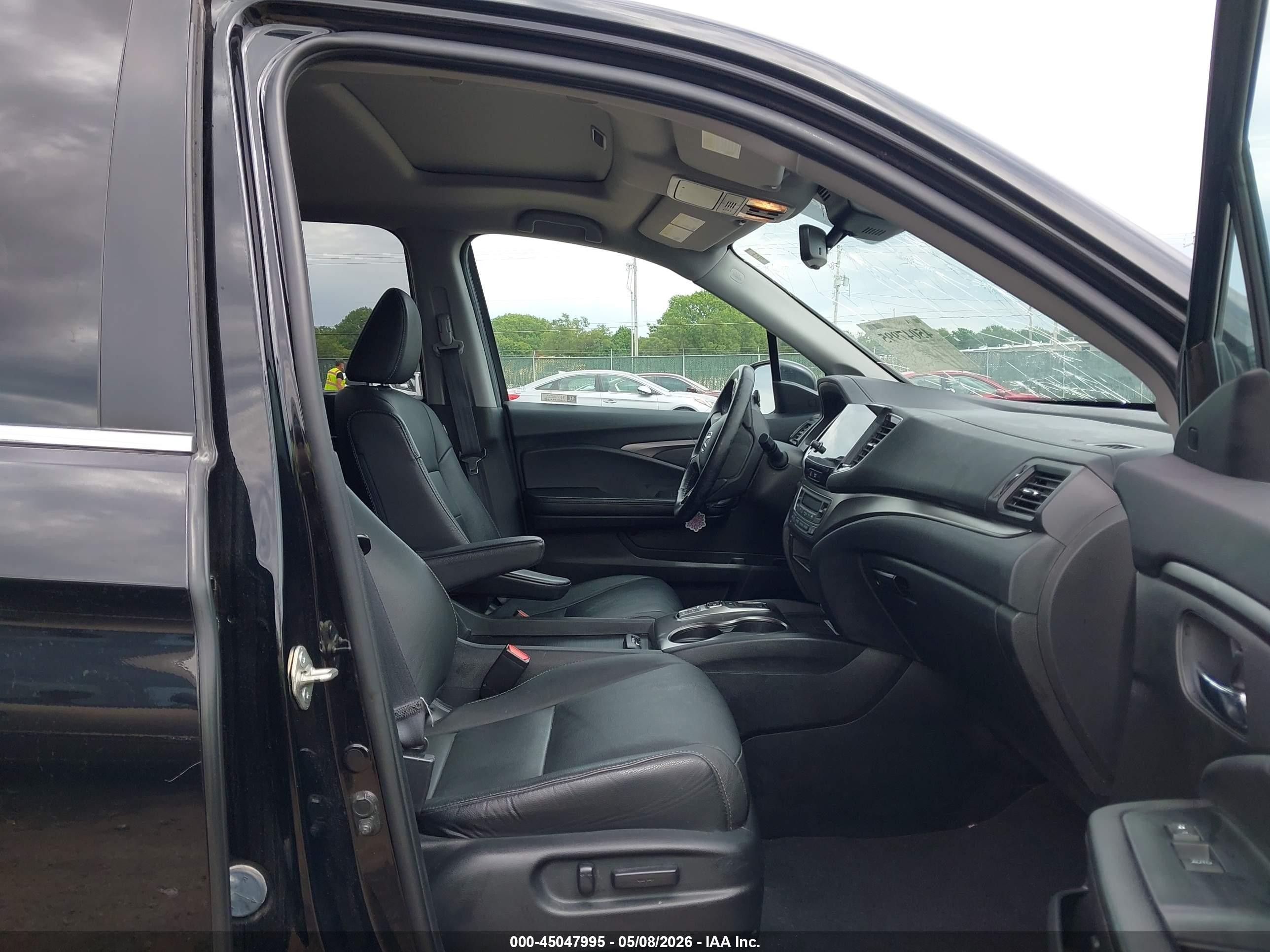 2021 Honda Pilot Awd Special Edition Черный vin: 5FNYF6H24MB022617
