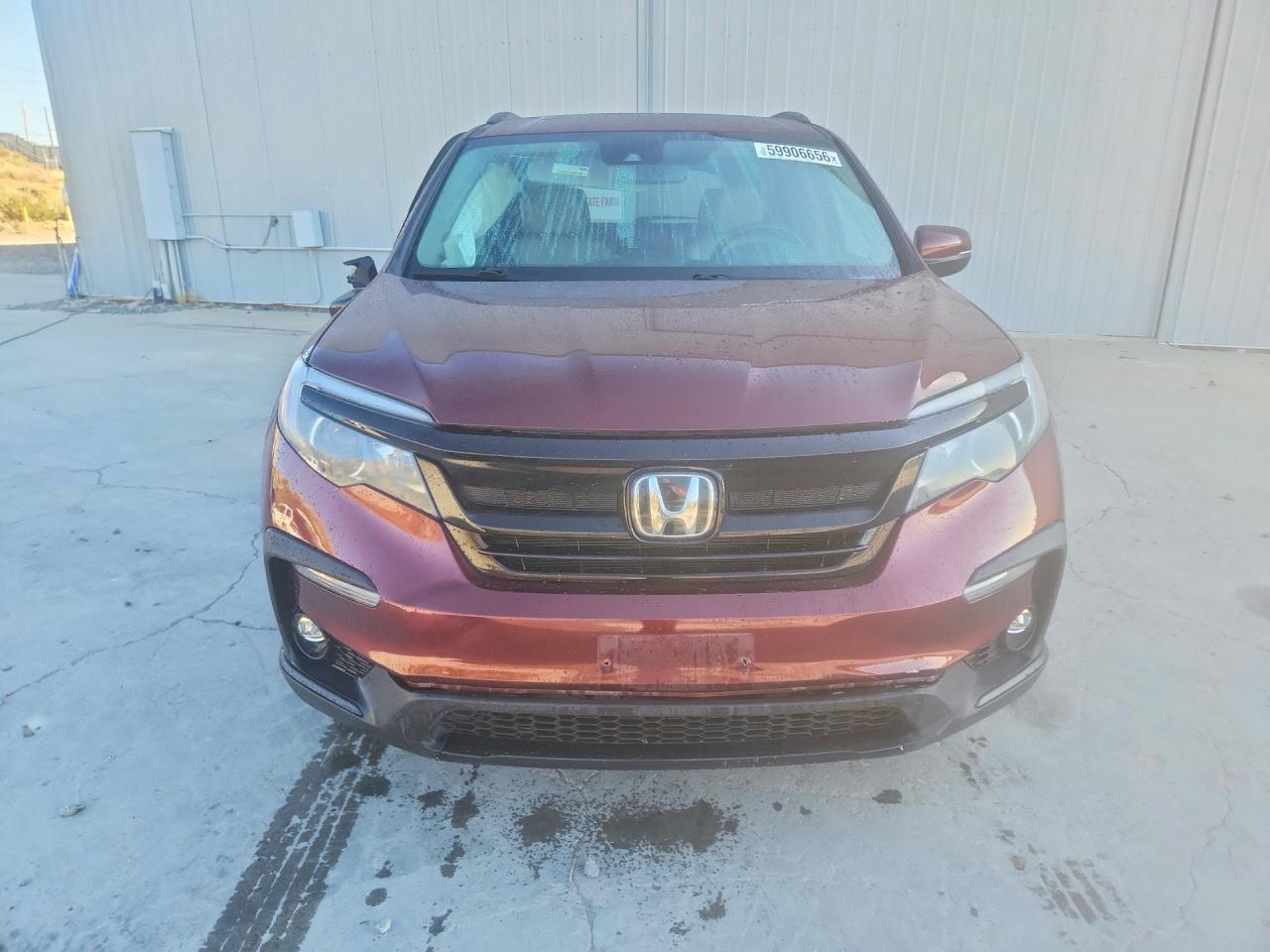 2022 Honda Pilot Se Burgundy vin: 5FNYF6H25NB009070
